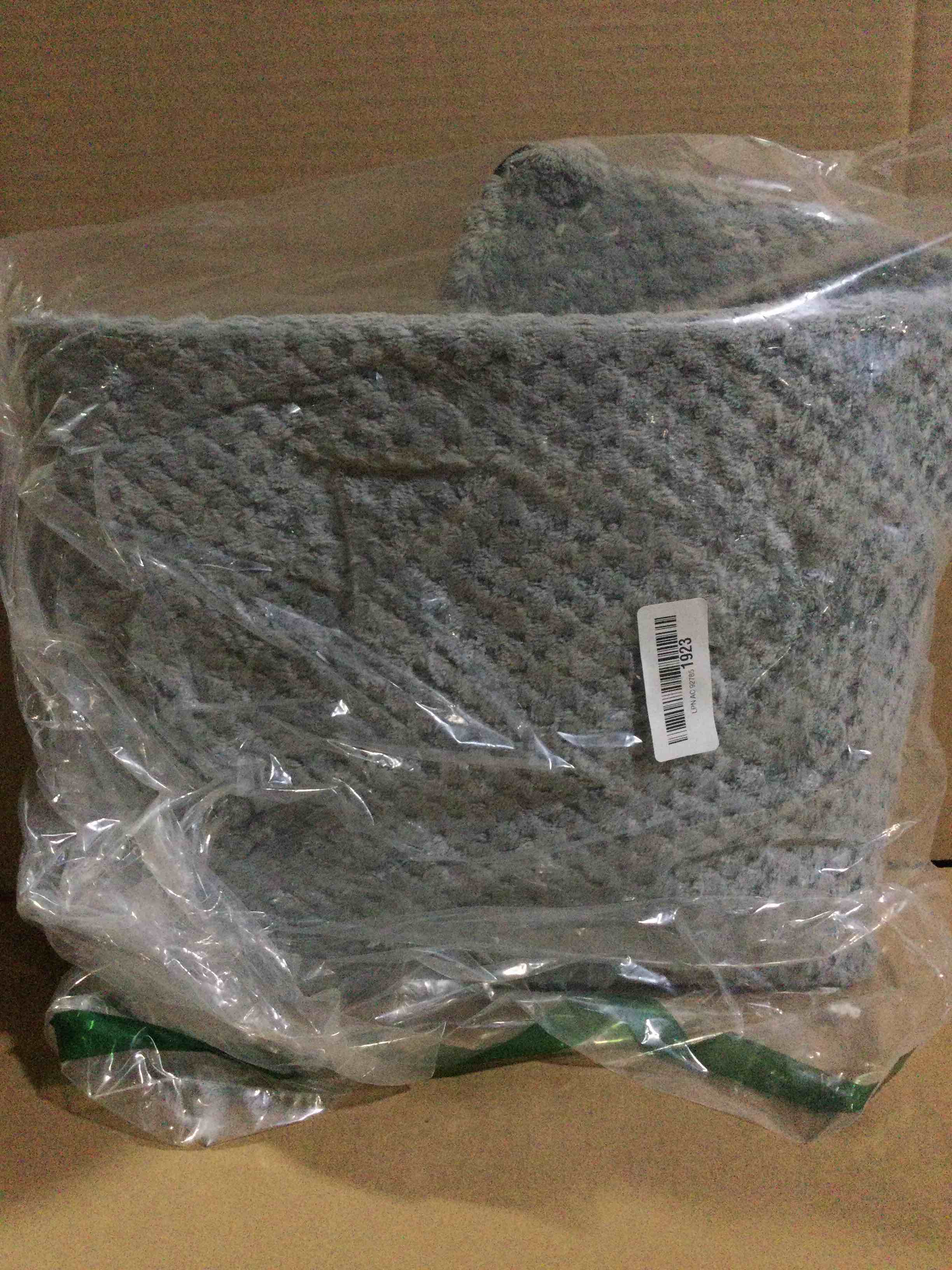 Condition photo showing New/Like New for INVENHO Pet Heating Pad, Waterproof Adjustable Temperature Dog Cat Heating Pad with Timer, Indoor Pet Heated Pad for Cats Dogs Electric Pads for Dogs Cats, Pet Heated Pad (L: 35" x 24") L: 35" x 24" Grey