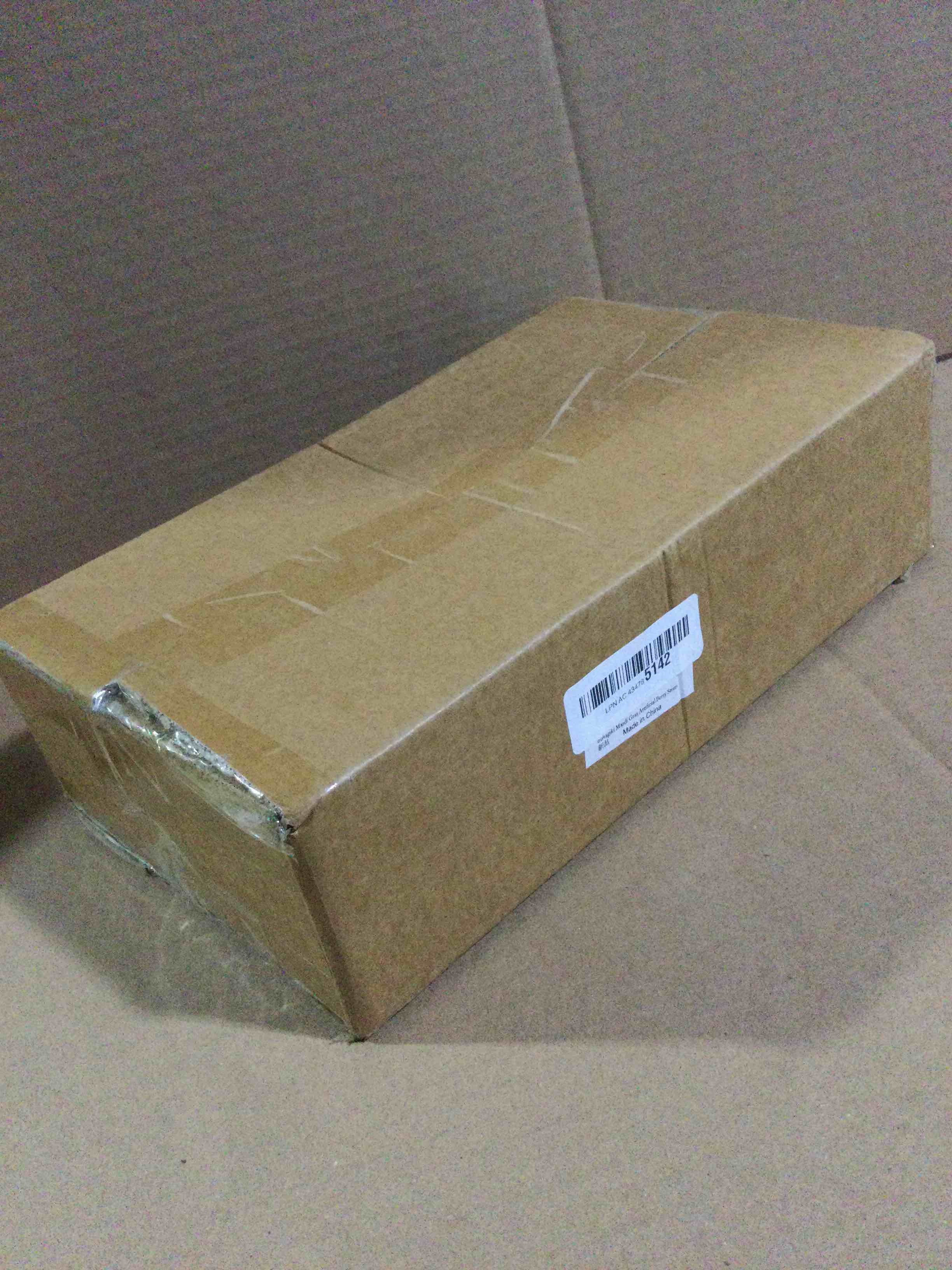 Condition photo showing New/Like New for nuvagiki Mardi Gras Table Decor, 20 Pack Glitter Berry Stems Mardi Gras Decorations for Tree, Artificial Flowers Mardi Gras Picks for Wreath, Mardi Gras Tree Ornaments, Mardi Gras Gifts