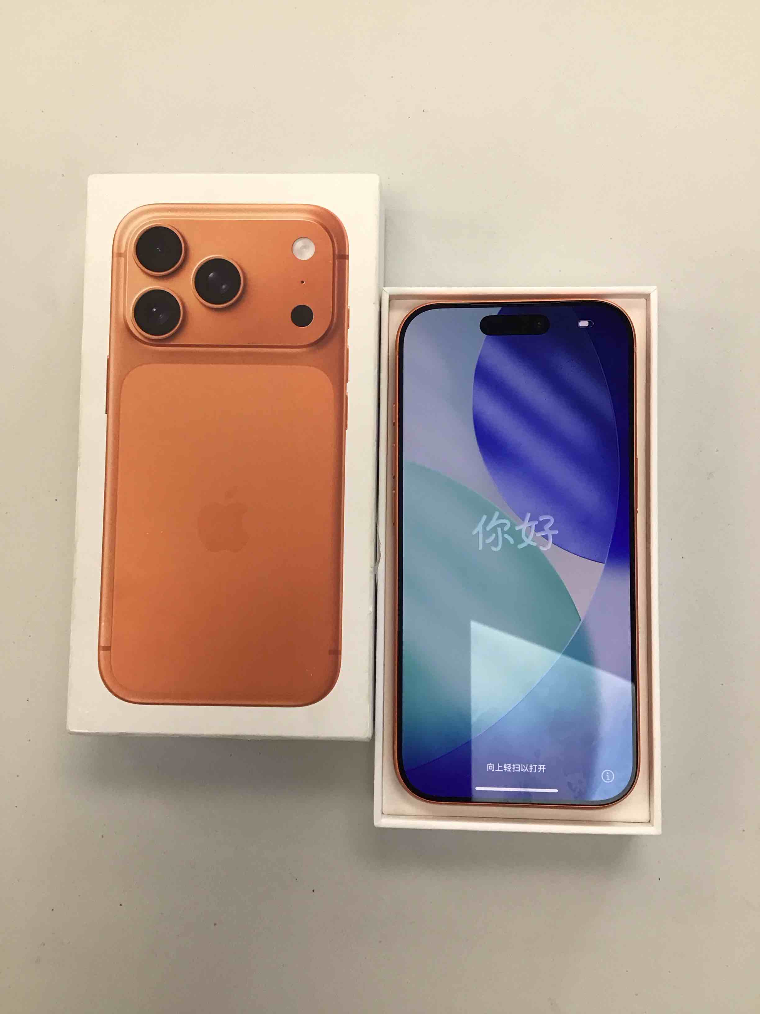 Condition photo showing Good Condition for Apple iPhone 17 Pro 512GB in Cosmic Orange | Smartphone