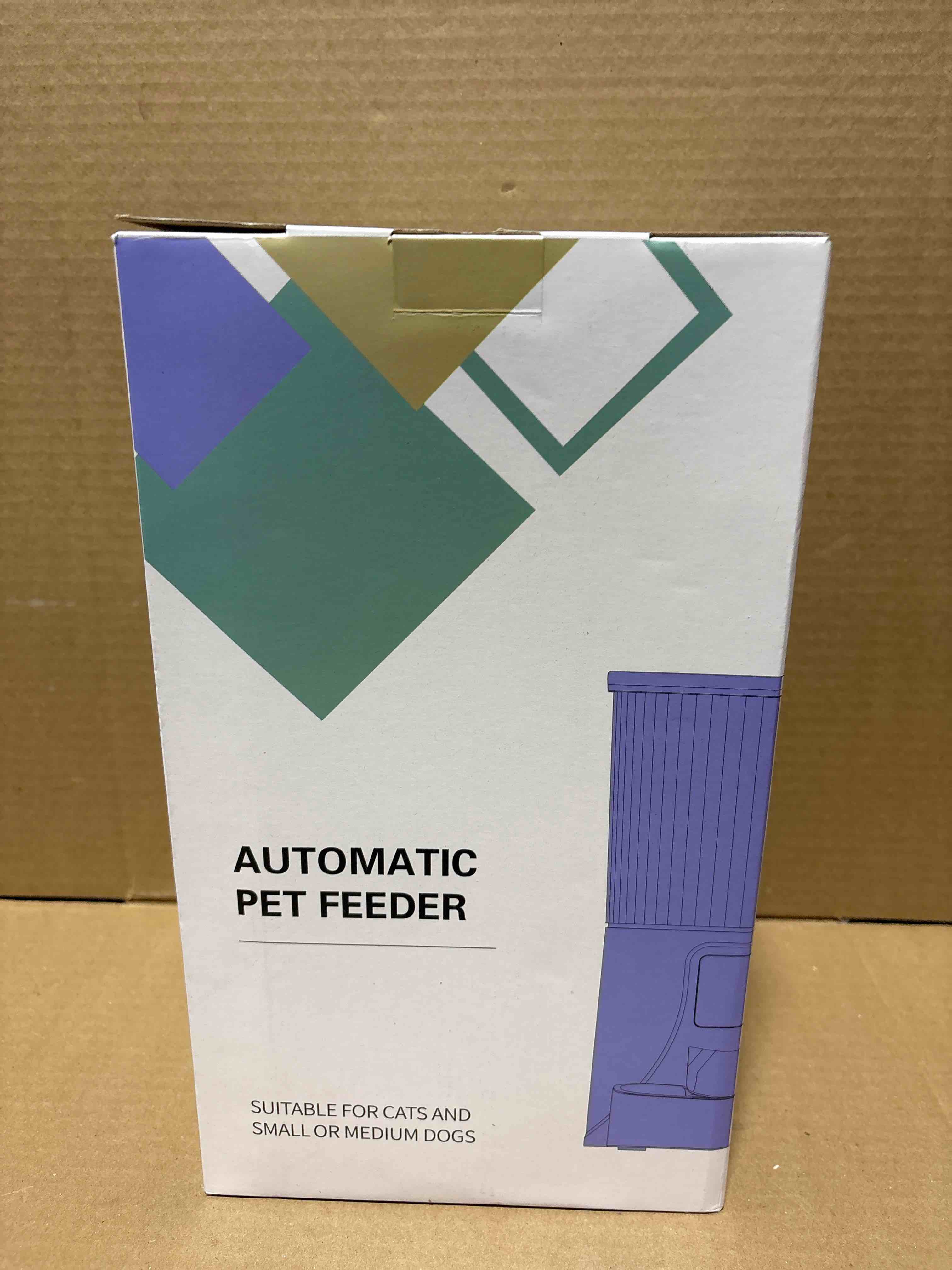 Condition photo showing New/Like New for petultra automatic cat feeder: 4l timed cats food dispenser programmable 1-6 meal for cat and small medium dog- auto pet feeder easy to set up dual power supply with desiccant bag| detachable washable black+stainless steel