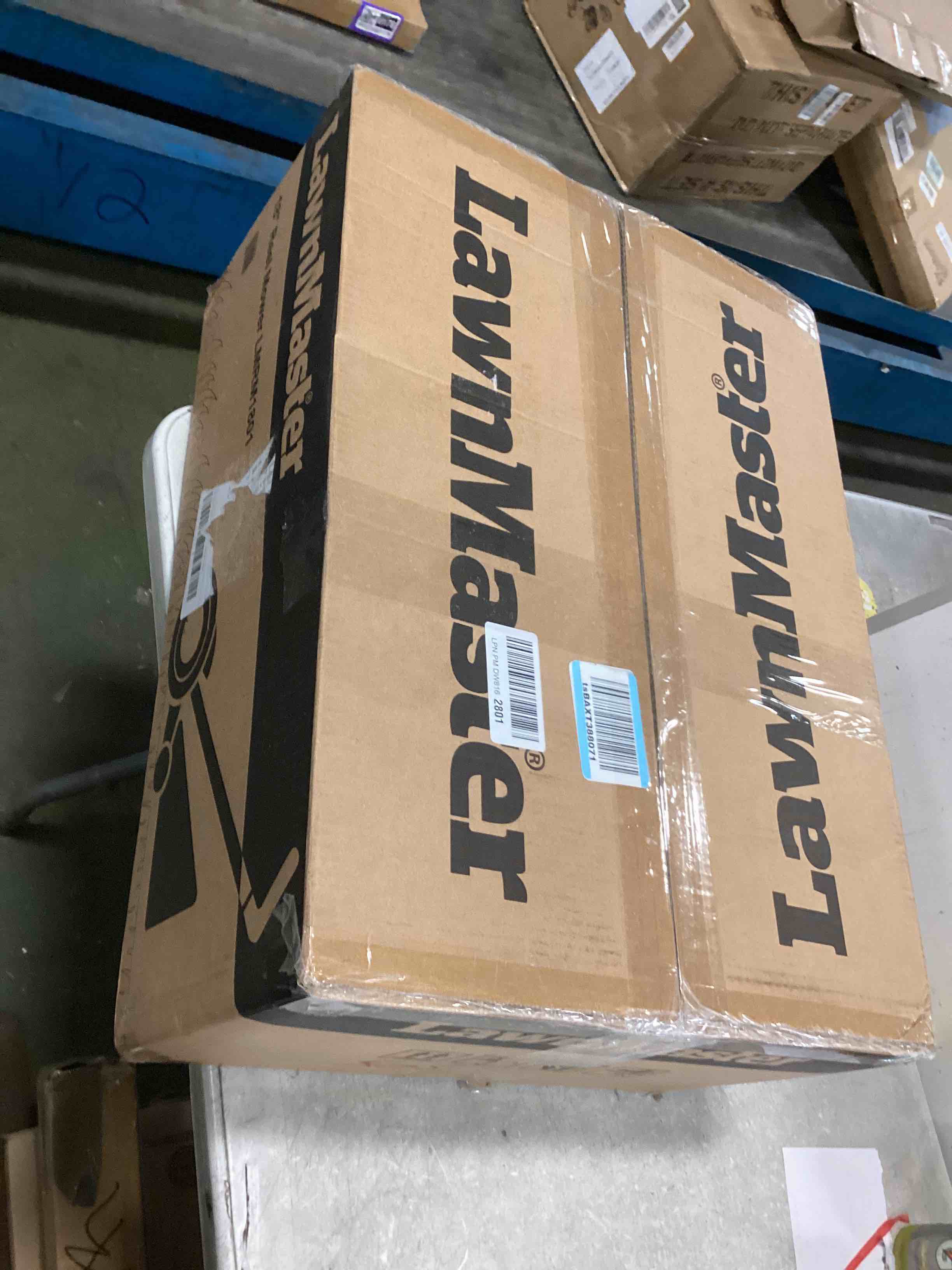https://s3.amazonaws.com/lotting-images-prod/bidfta/GRA3522043_1749831757611.jpeg