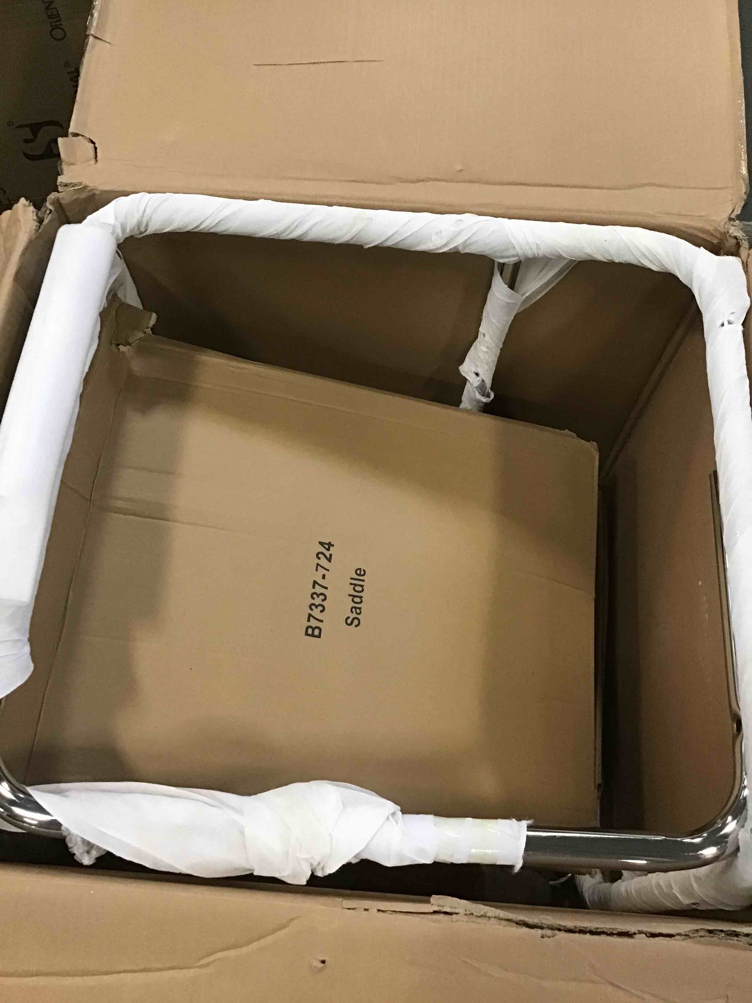 https://s3.amazonaws.com/lotting-images-prod/bidfta/GRA3522314_1750273420719.jpeg