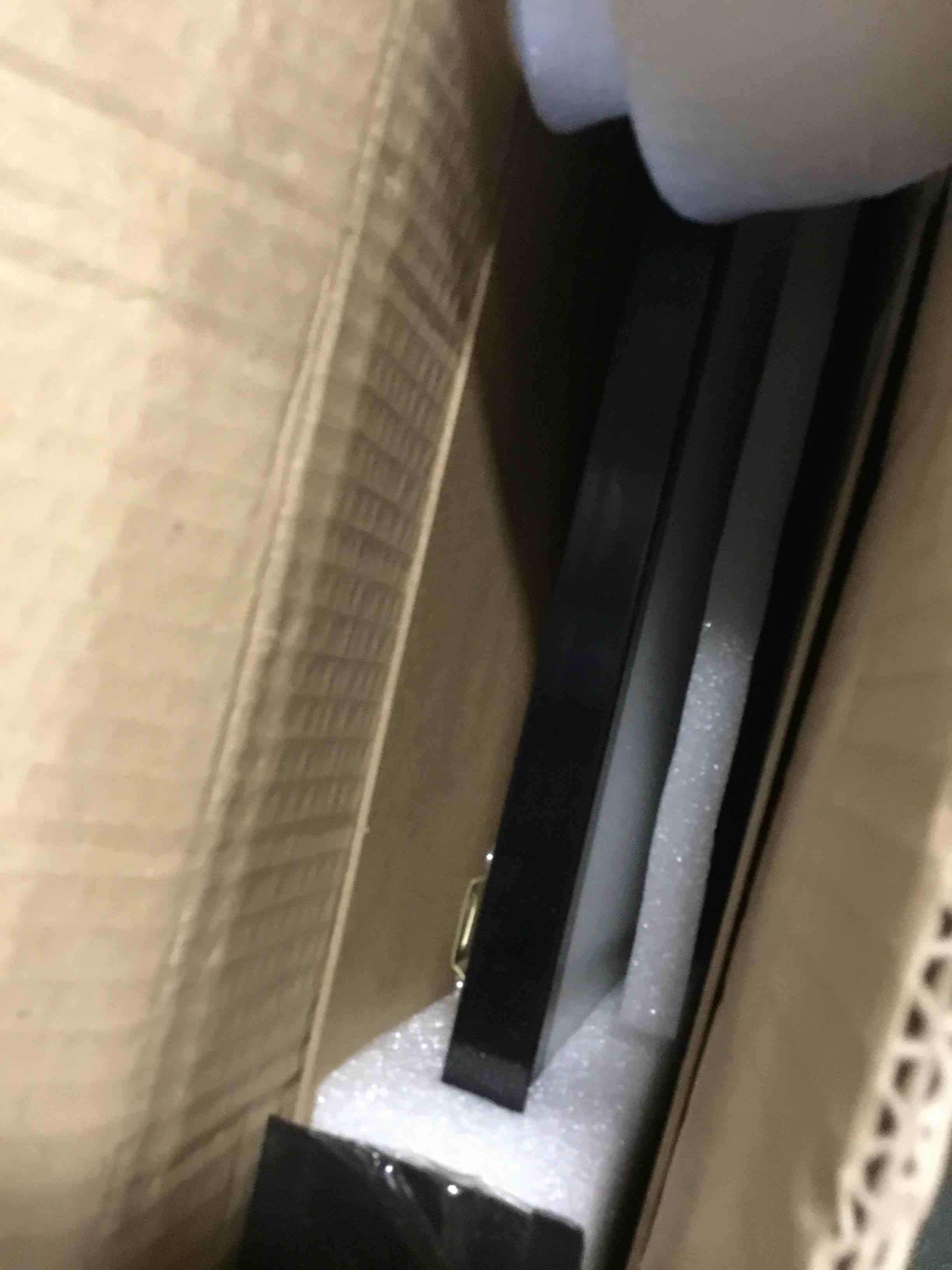 https://s3.amazonaws.com/lotting-images-prod/bidfta/GRA3524882_1749838865366.jpeg