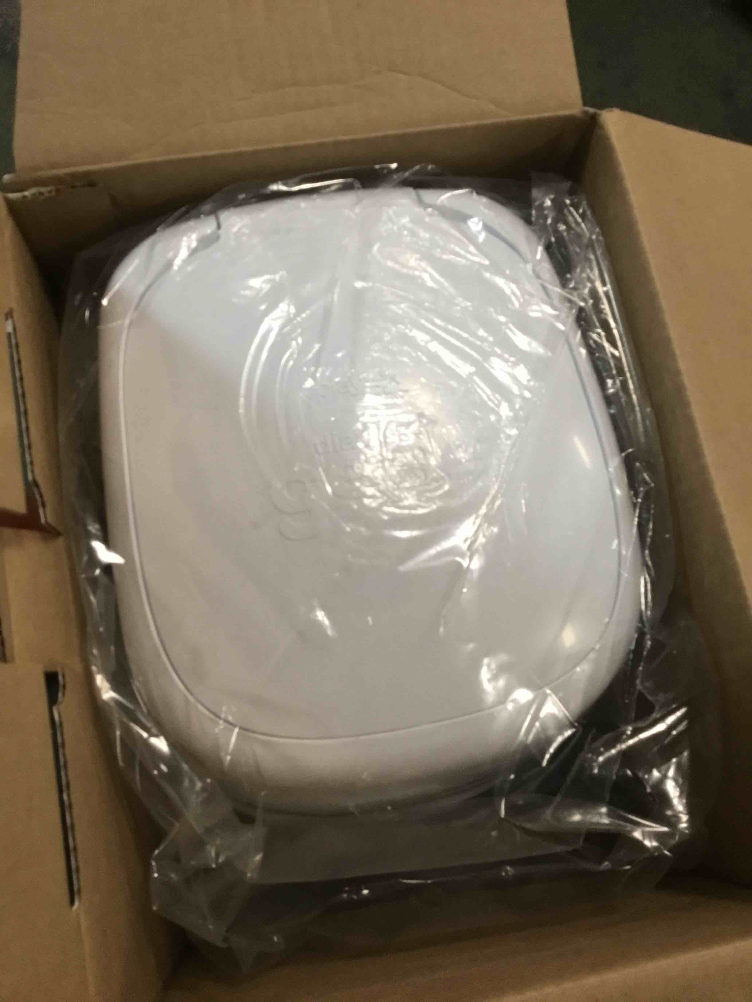 https://s3.amazonaws.com/lotting-images-prod/bidfta/GRA3524923_1749844717844.jpeg