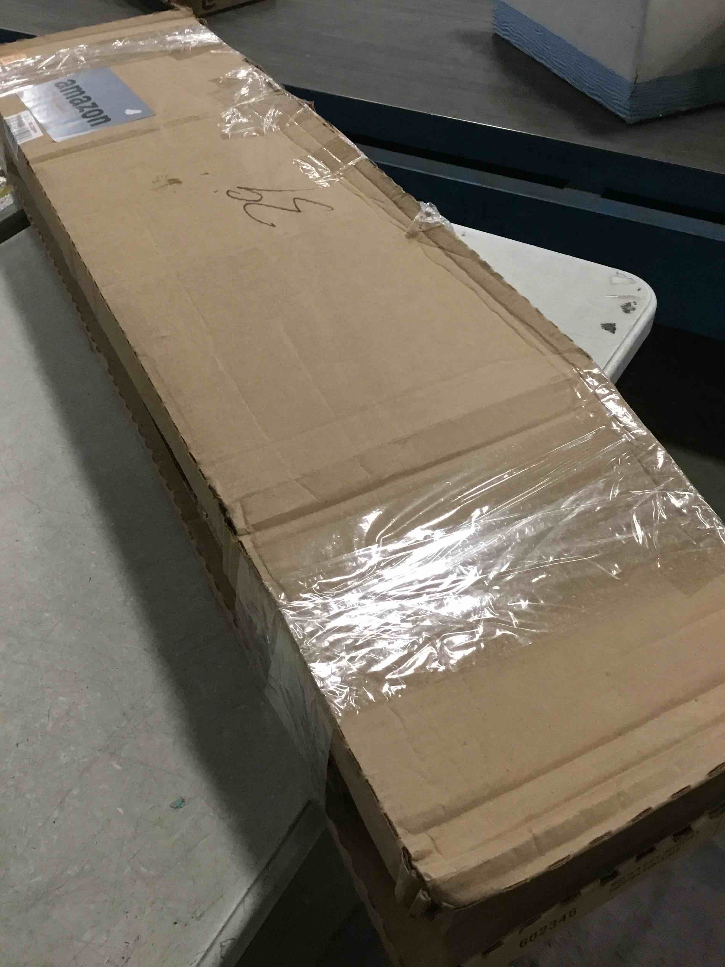 https://s3.amazonaws.com/lotting-images-prod/bidfta/GRA3525000_1749907699351.jpeg