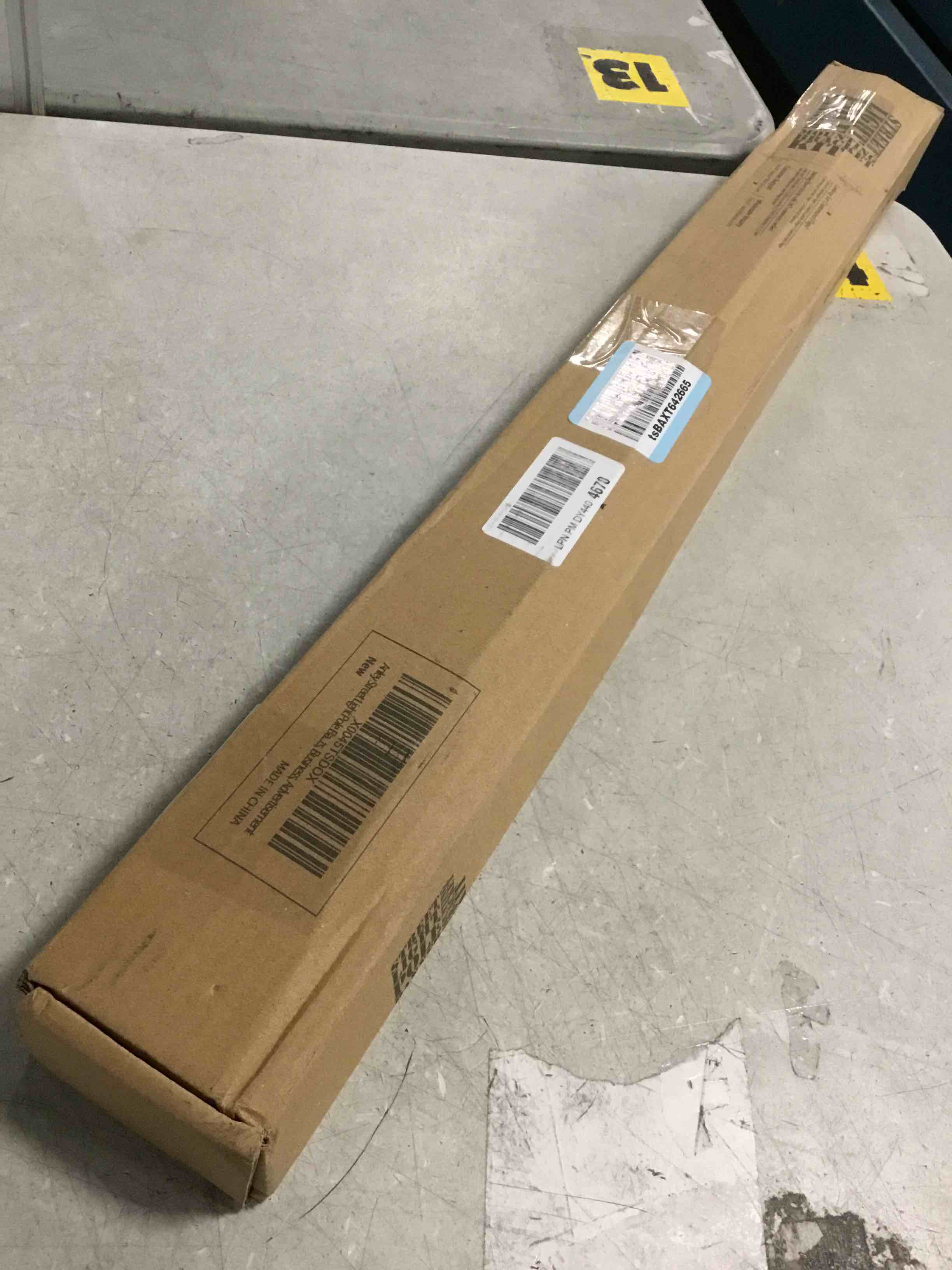 https://s3.amazonaws.com/lotting-images-prod/bidfta/GRA3525085_1749919070773.jpeg