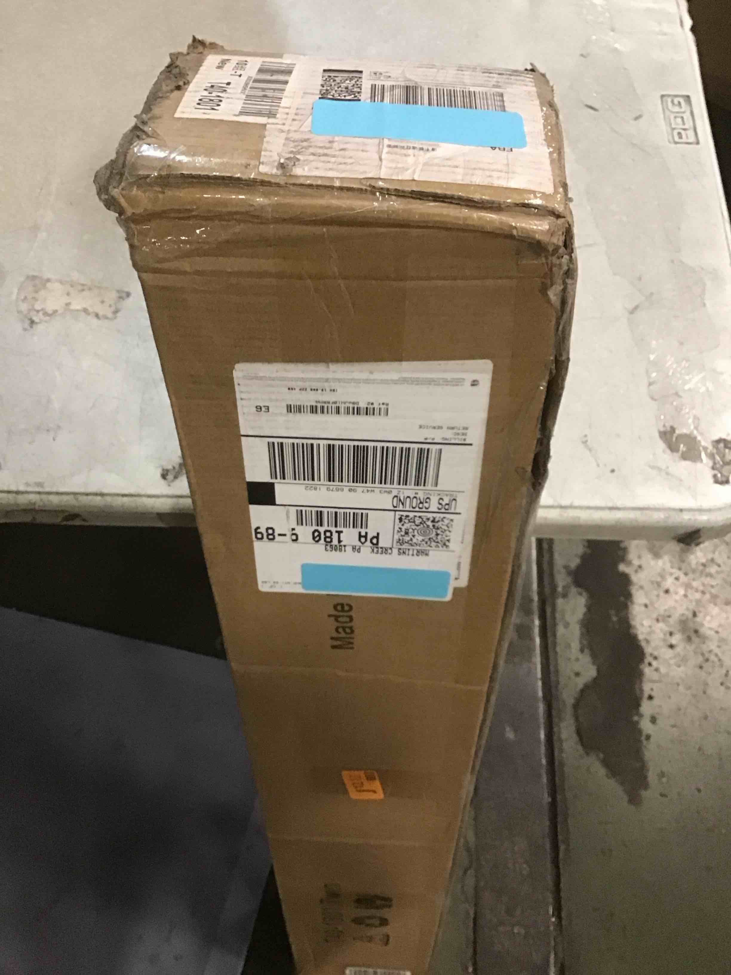 https://s3.amazonaws.com/lotting-images-prod/bidfta/GRA3525576_1750249126193.jpeg