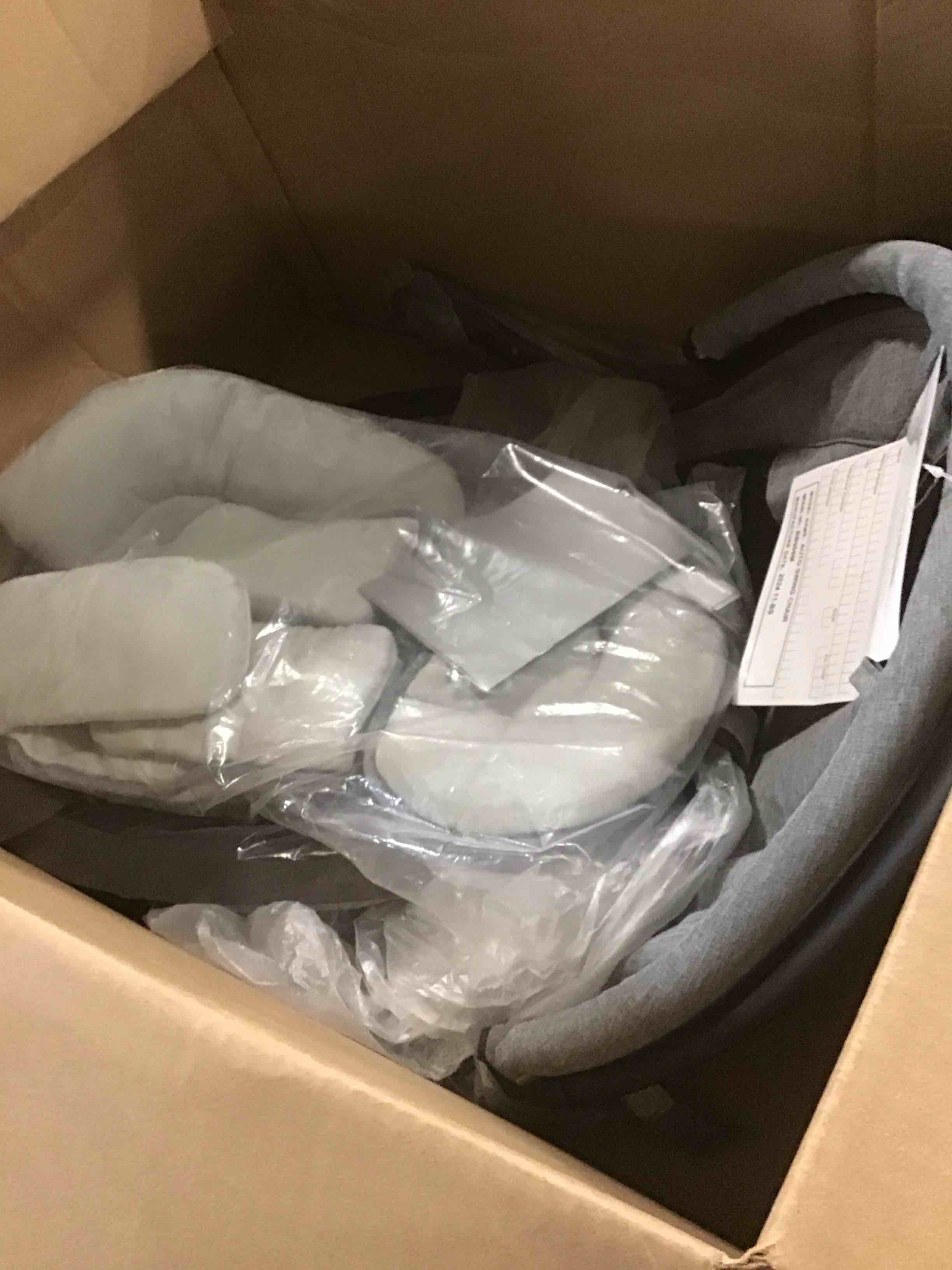 https://s3.amazonaws.com/lotting-images-prod/bidfta/GRA3525592_1750252043314.jpeg