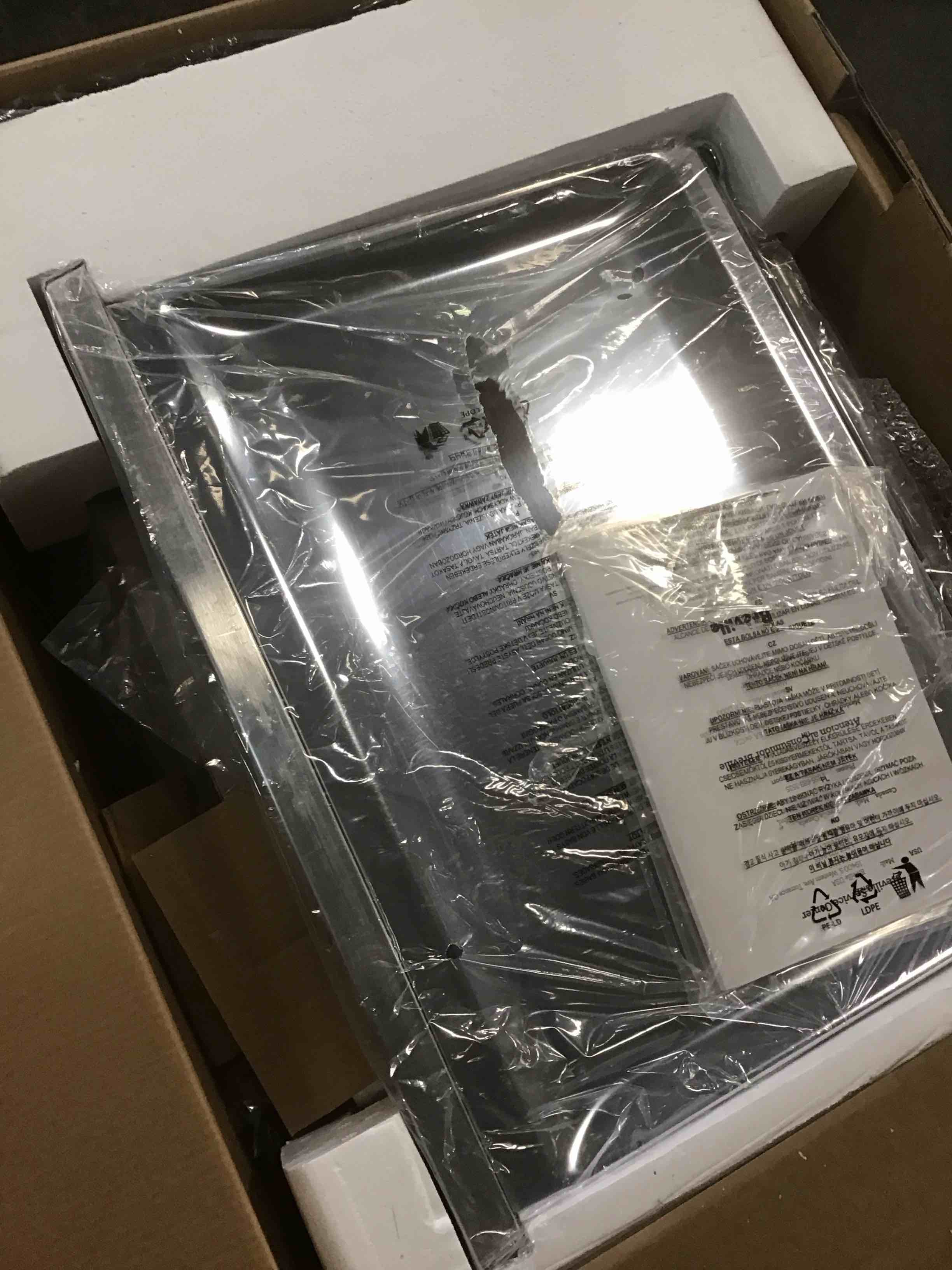 https://s3.amazonaws.com/lotting-images-prod/bidfta/GRA3525651_1750260229158.jpeg