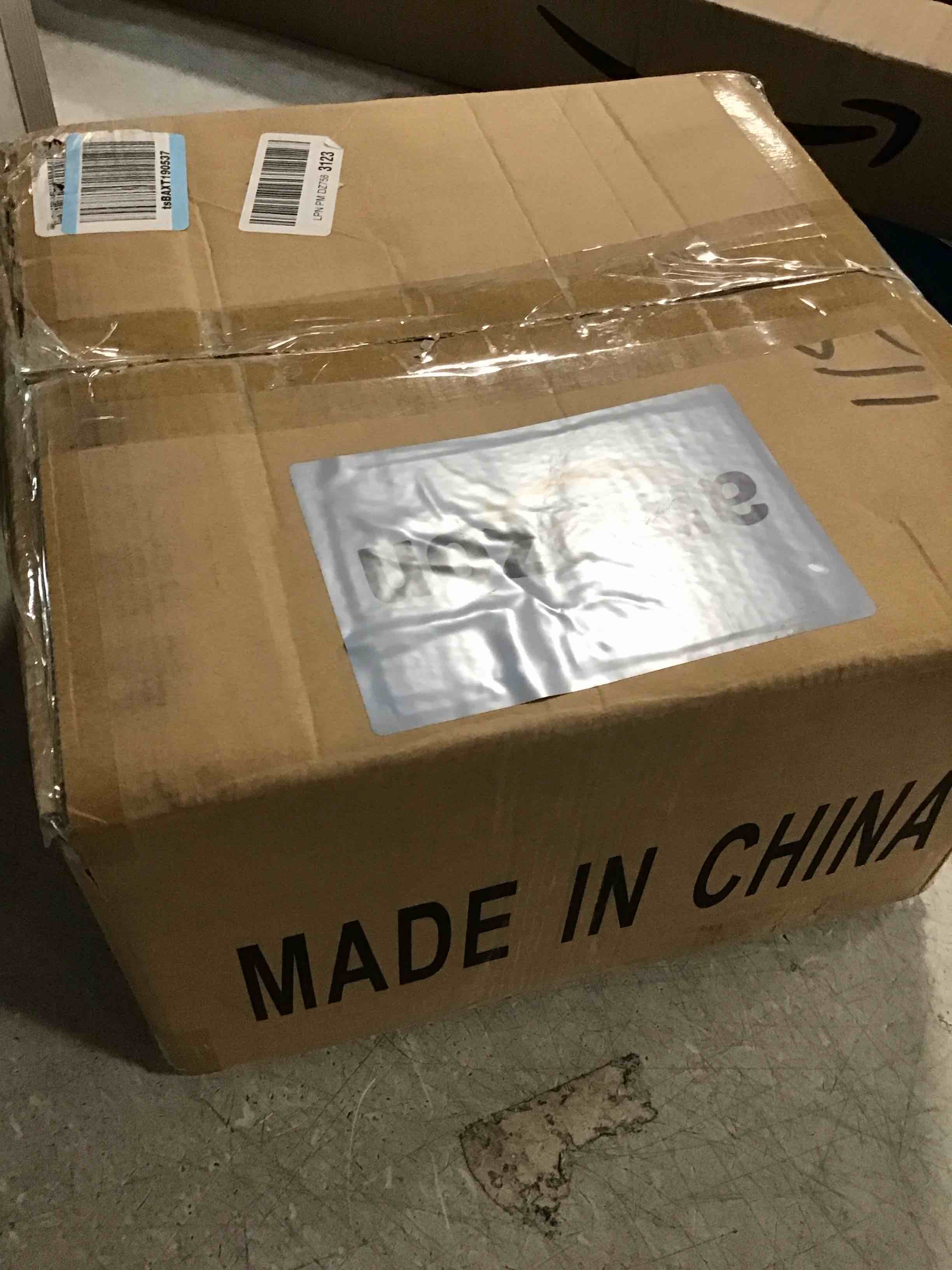 https://s3.amazonaws.com/lotting-images-prod/bidfta/GRA3525756_1750336466955.jpeg