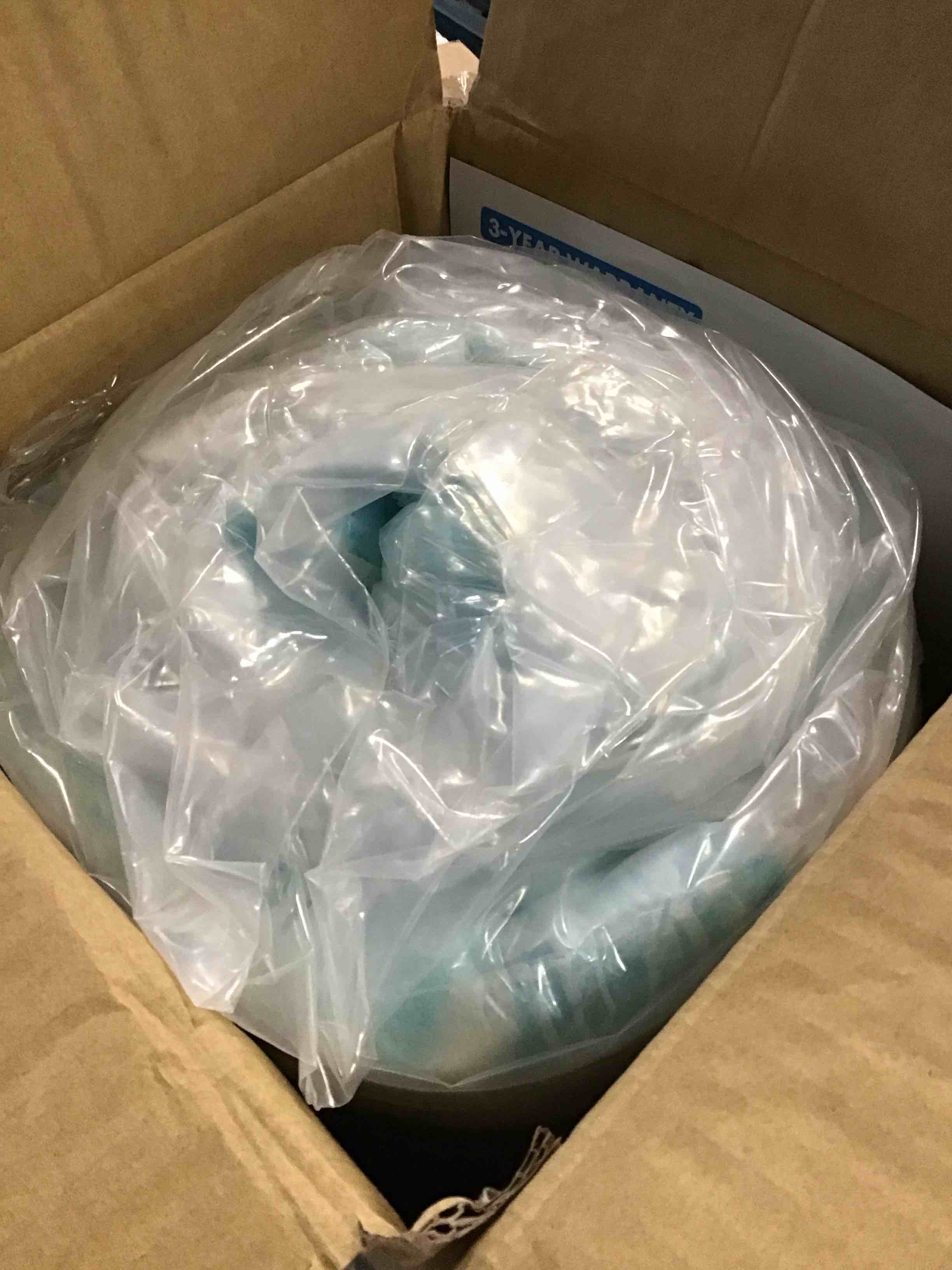 https://s3.amazonaws.com/lotting-images-prod/bidfta/GRA3525786_1750339750311.jpeg