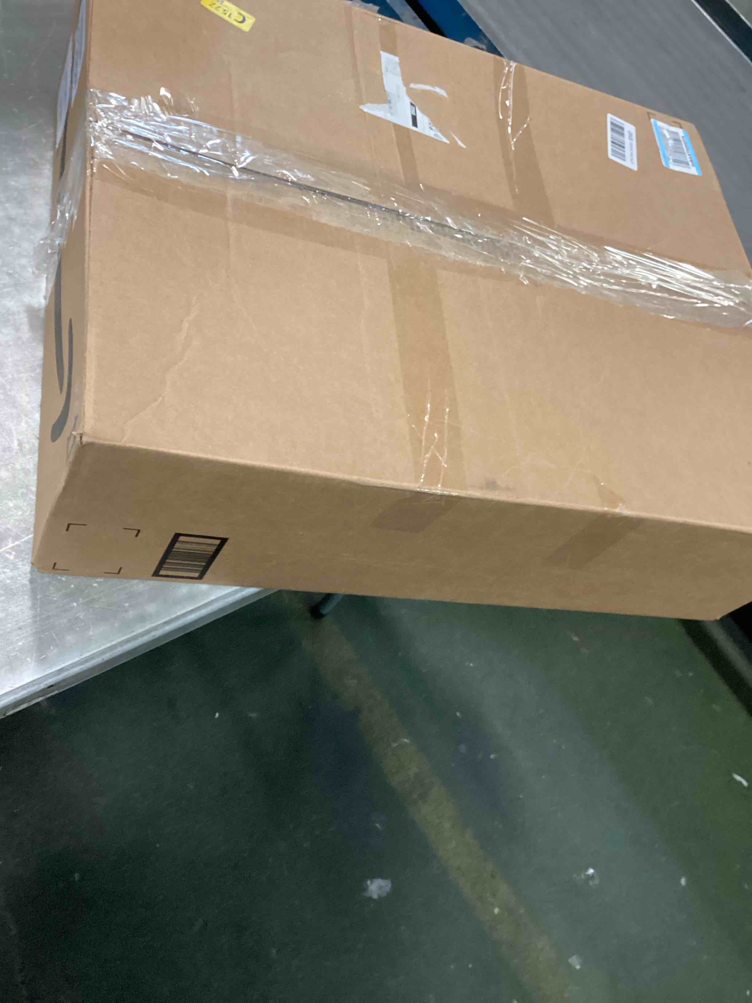 https://s3.amazonaws.com/lotting-images-prod/bidfta/GRA3526536_1746447564211.jpeg