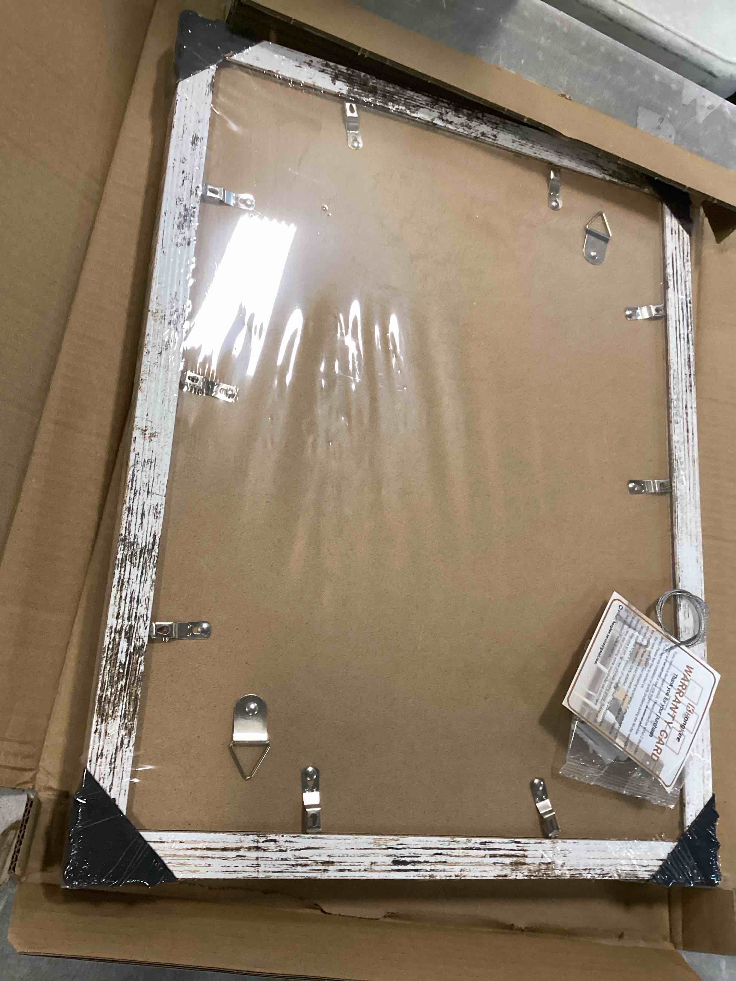 https://s3.amazonaws.com/lotting-images-prod/bidfta/GRA3526607_1746457429515.jpeg