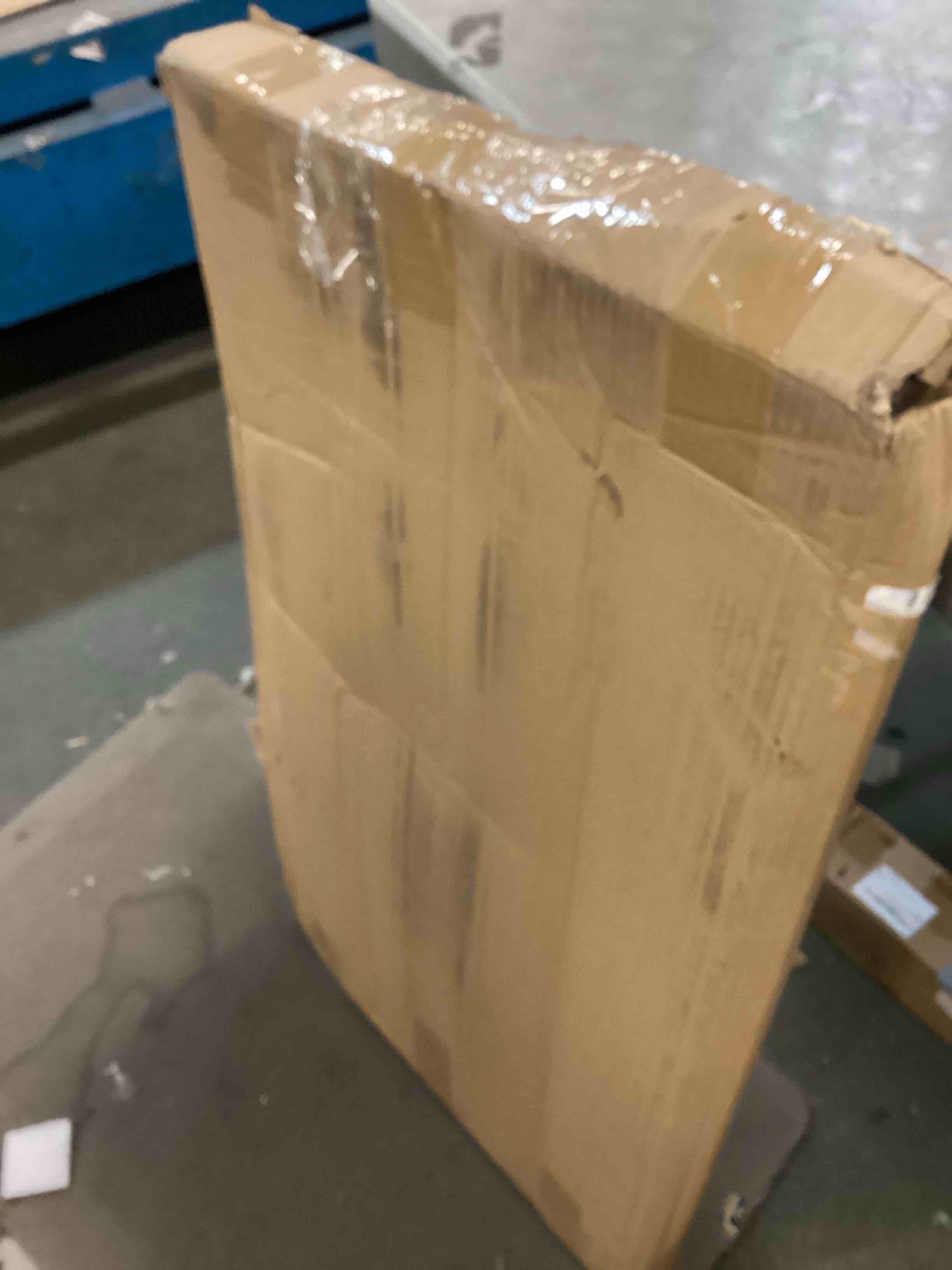 https://s3.amazonaws.com/lotting-images-prod/bidfta/GRA3526961_1746639649993.jpeg