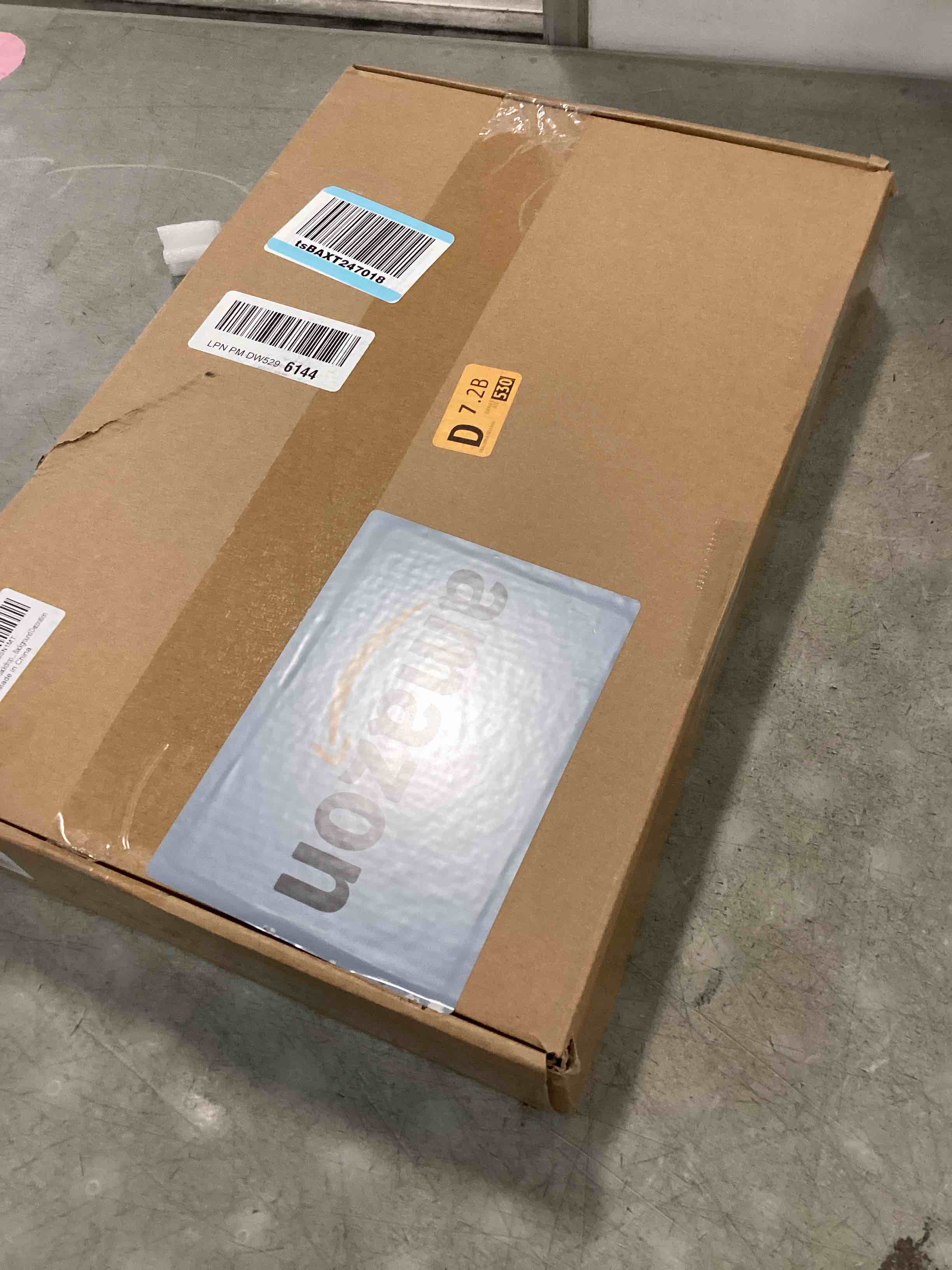 https://s3.amazonaws.com/lotting-images-prod/bidfta/GRA3526986_1746641958009.jpeg