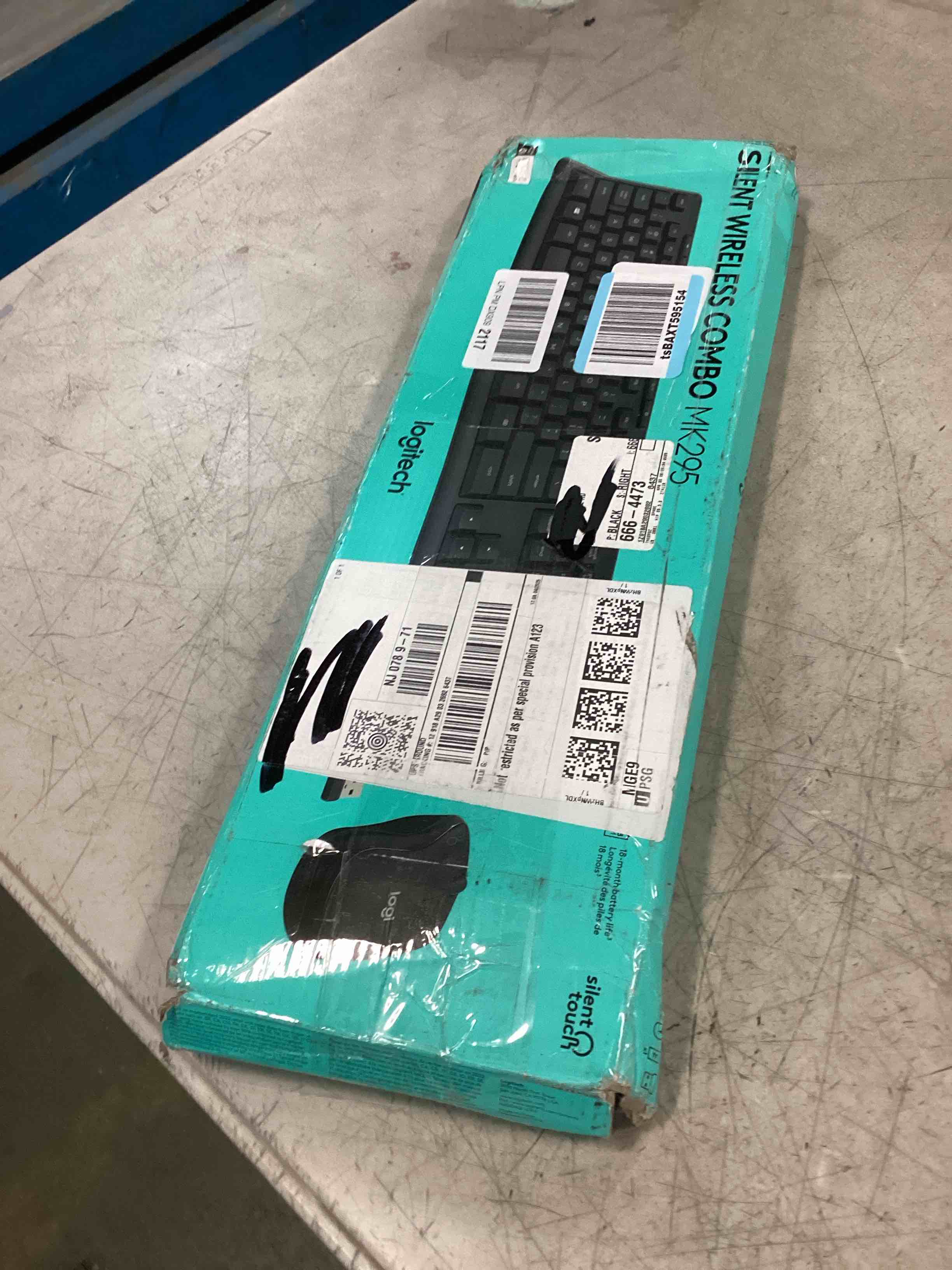 https://s3.amazonaws.com/lotting-images-prod/bidfta/GRA3527309_1746794239692.jpeg