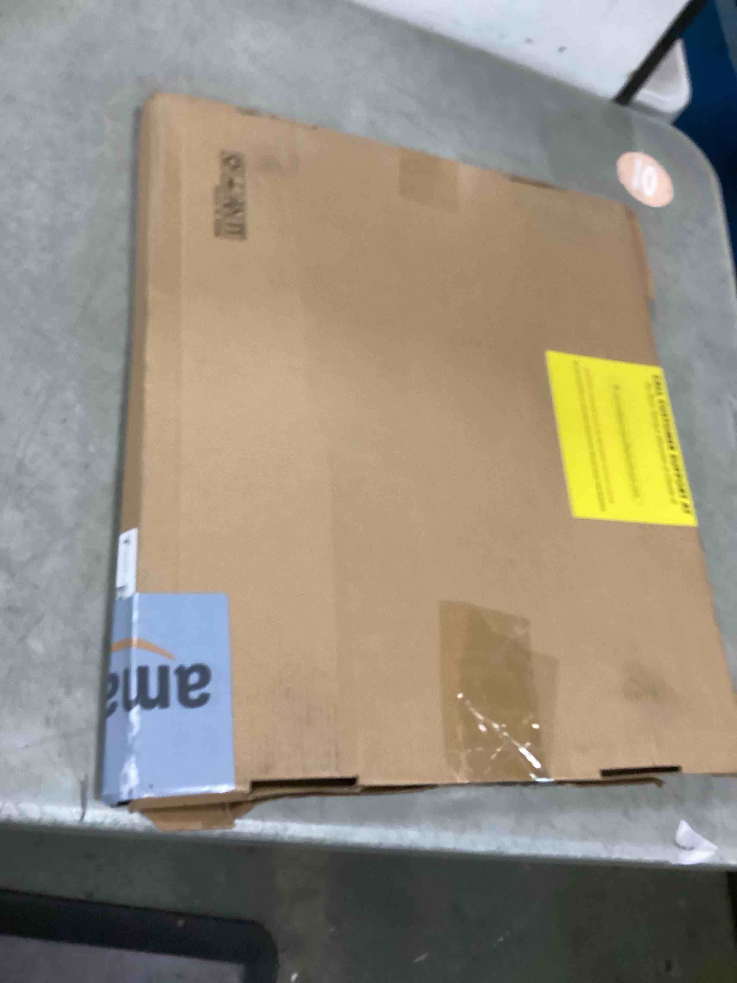https://s3.amazonaws.com/lotting-images-prod/bidfta/GRA3527531_1747052576813.jpeg