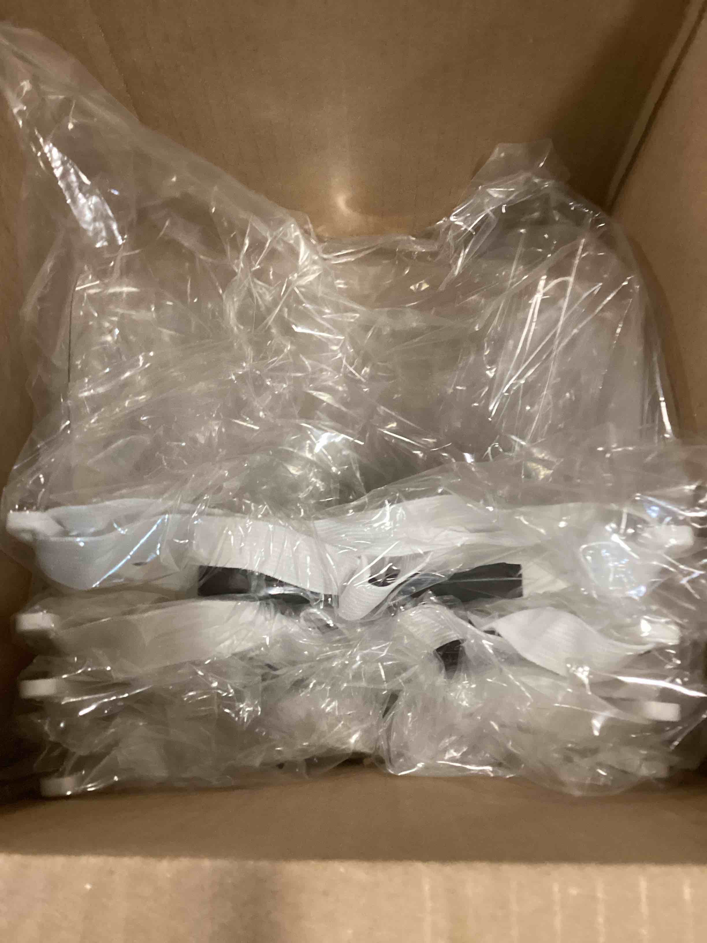 https://s3.amazonaws.com/lotting-images-prod/bidfta/GRA3527623_1747062883357.jpeg