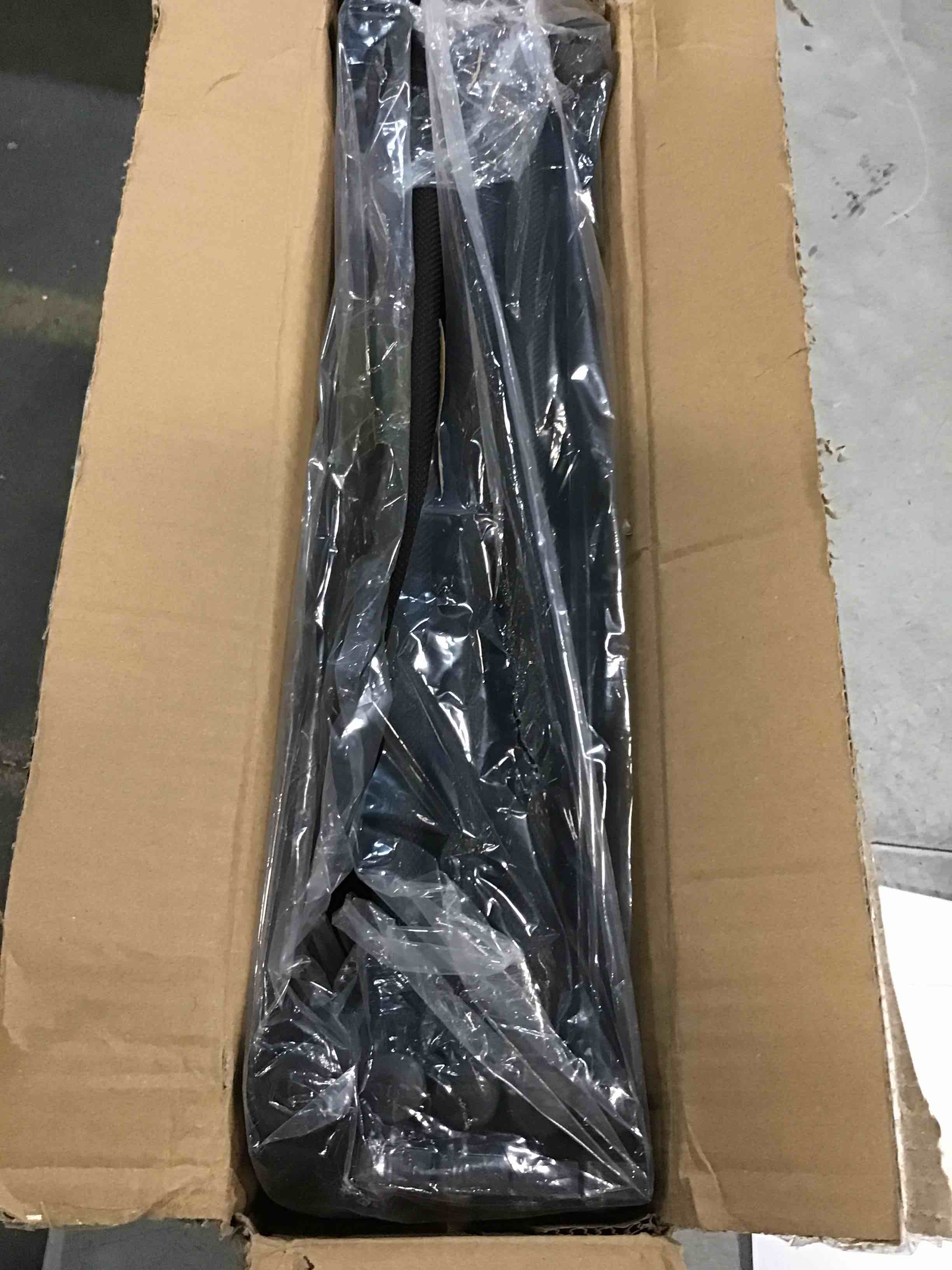 https://s3.amazonaws.com/lotting-images-prod/bidfta/GRA3527873_1747753163373.jpeg