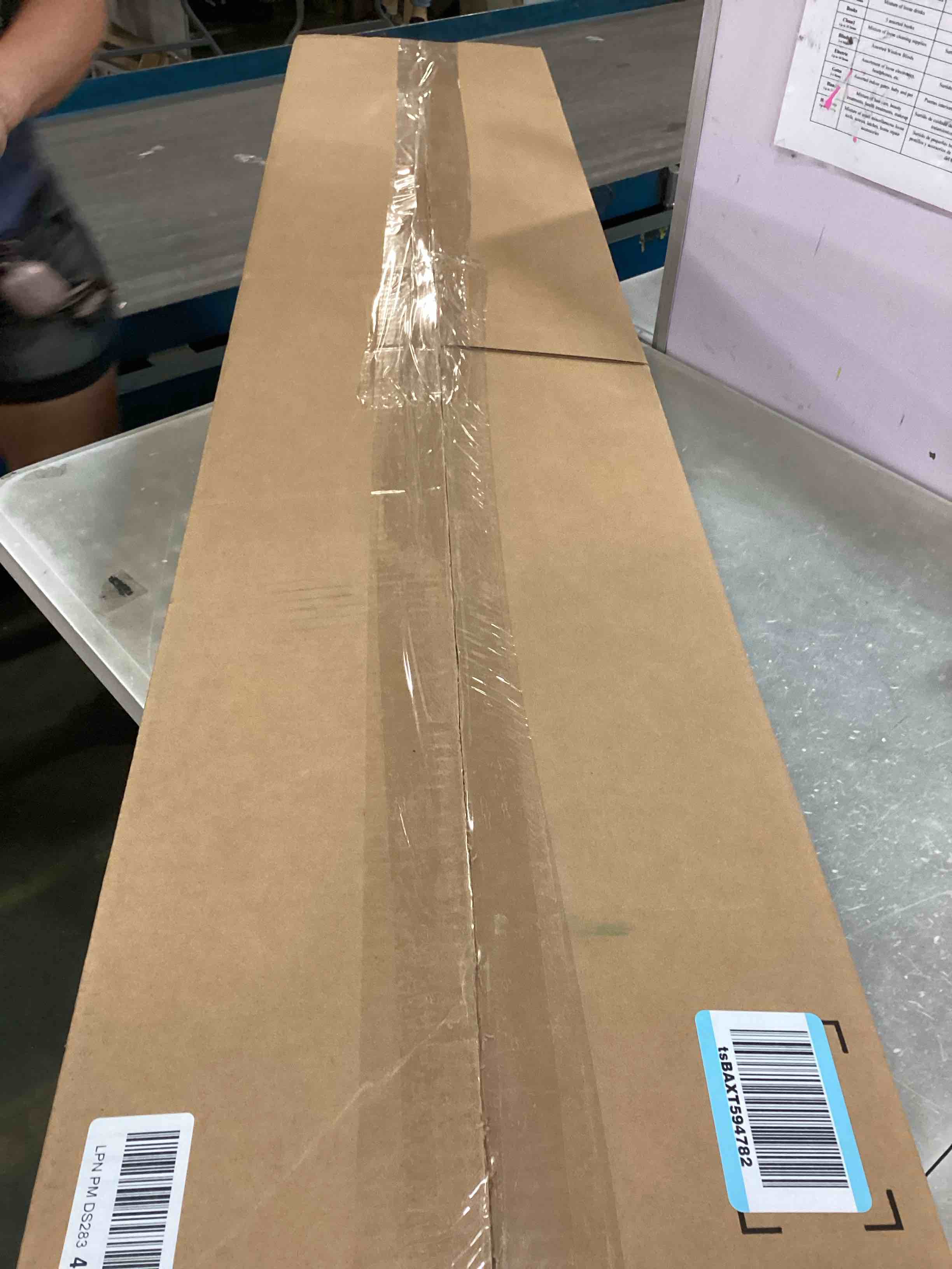 https://s3.amazonaws.com/lotting-images-prod/bidfta/GRA3528738_1749731951230.jpeg