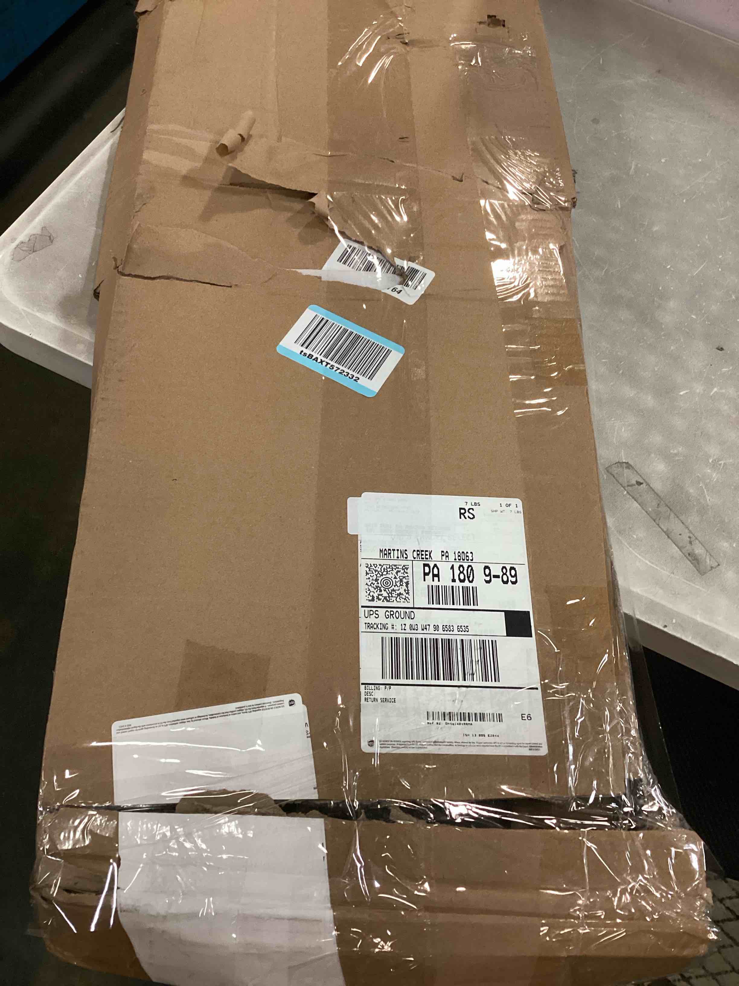 https://s3.amazonaws.com/lotting-images-prod/bidfta/GRA3528775_1749736446847.jpeg