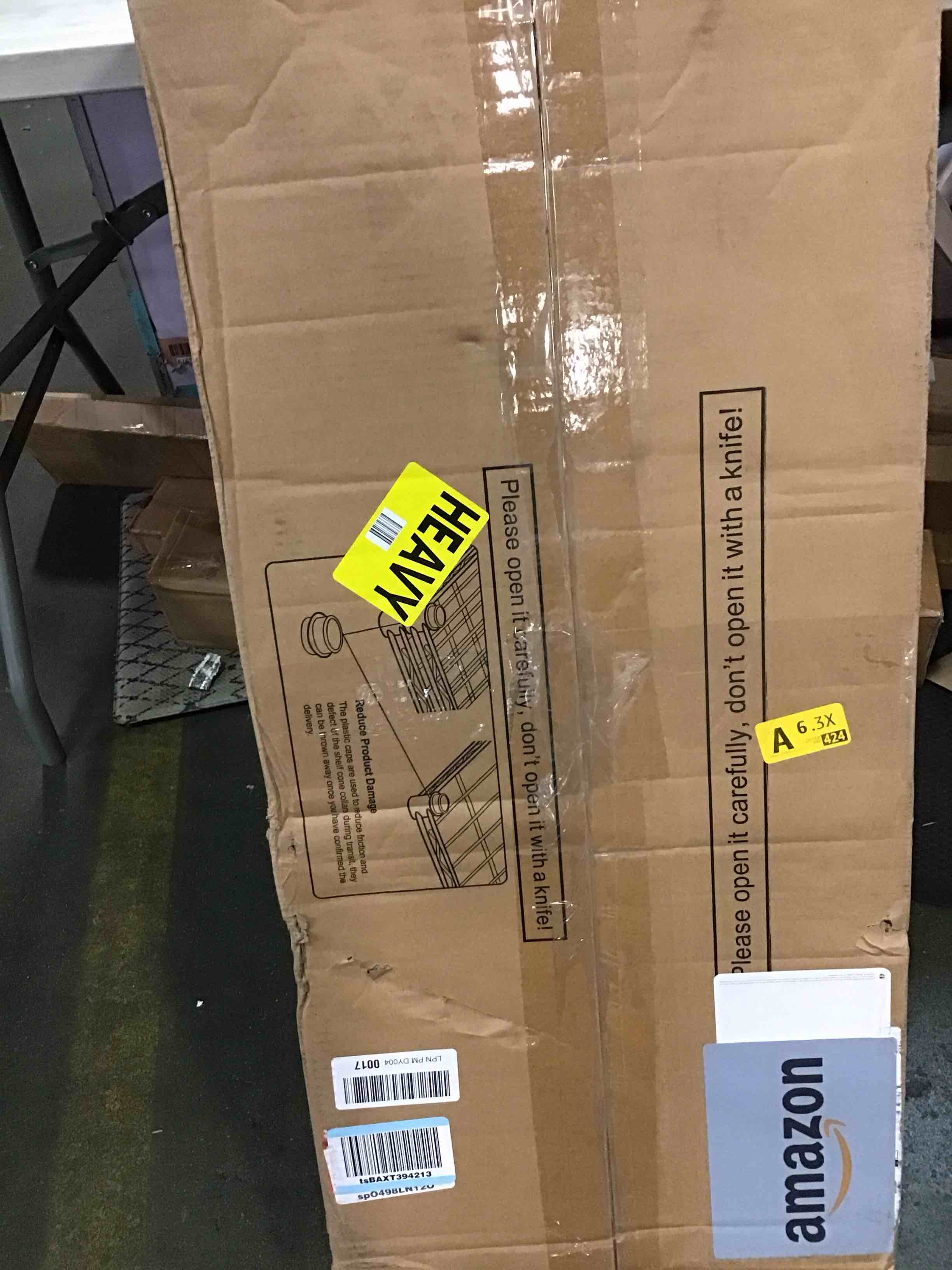 https://s3.amazonaws.com/lotting-images-prod/bidfta/GRA3528984_1749838592811.jpeg