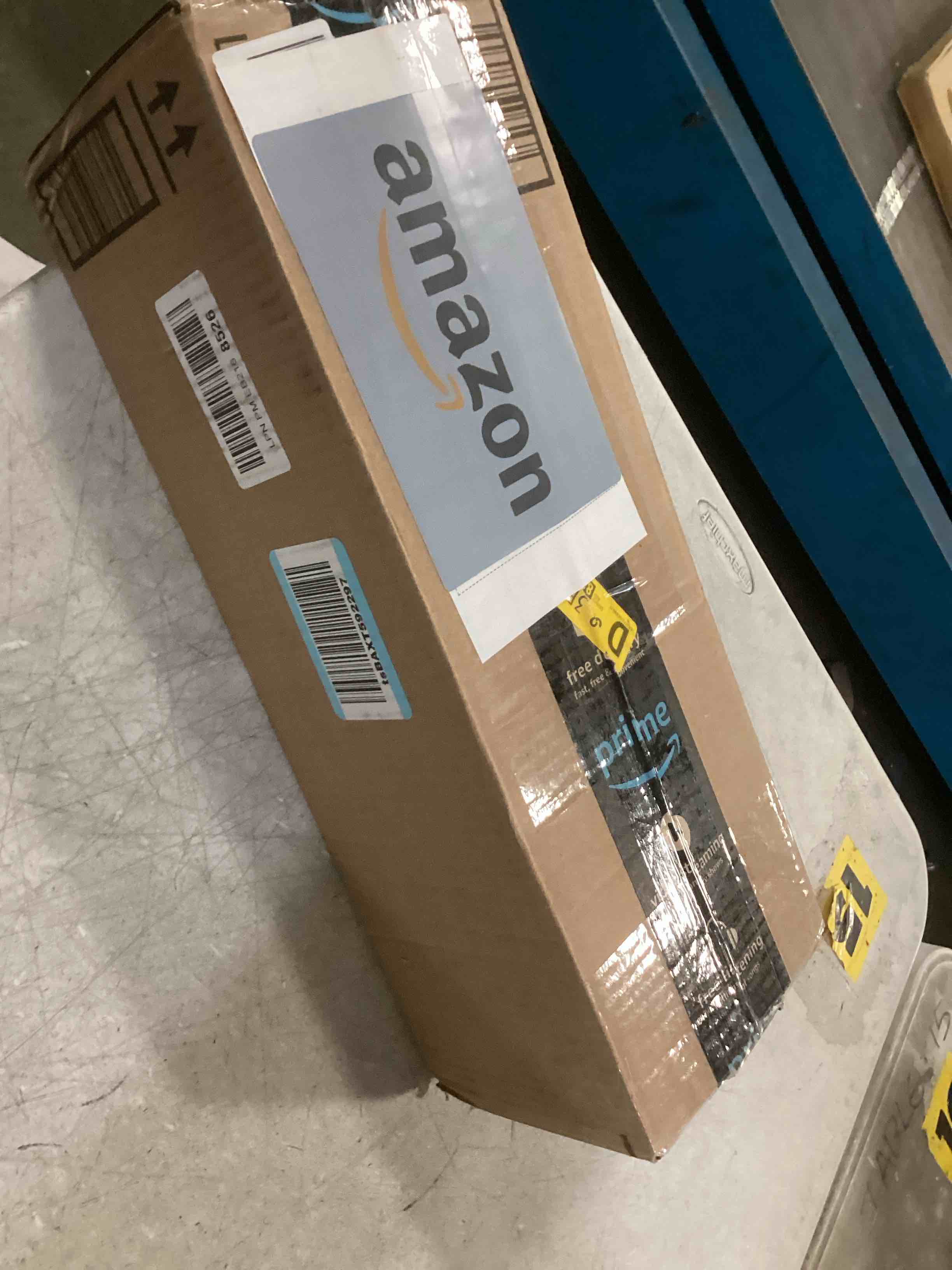 https://s3.amazonaws.com/lotting-images-prod/bidfta/GRA3529012_1748962207175.jpeg