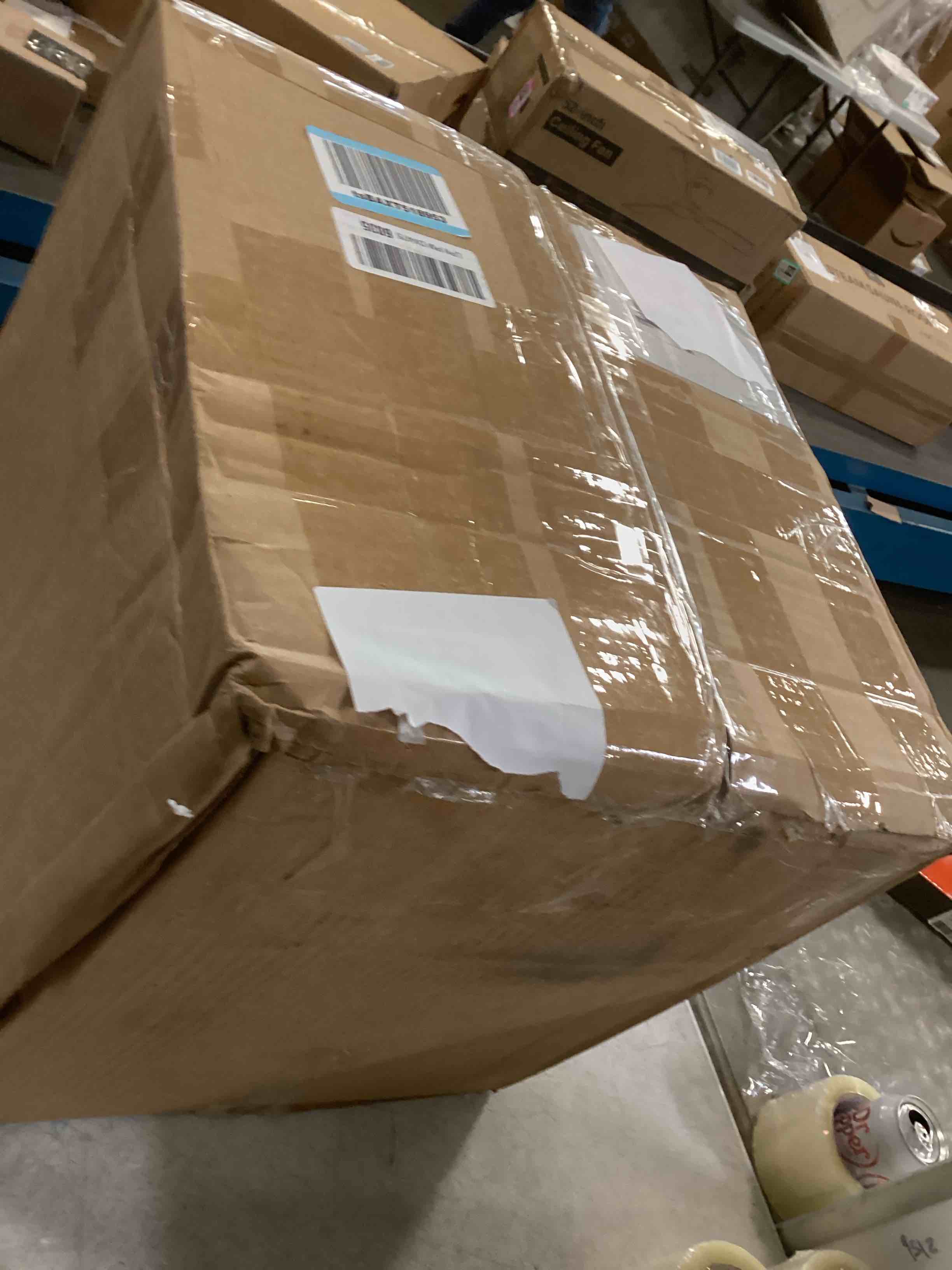 https://s3.amazonaws.com/lotting-images-prod/bidfta/GRA3529017_1748961888120.jpeg