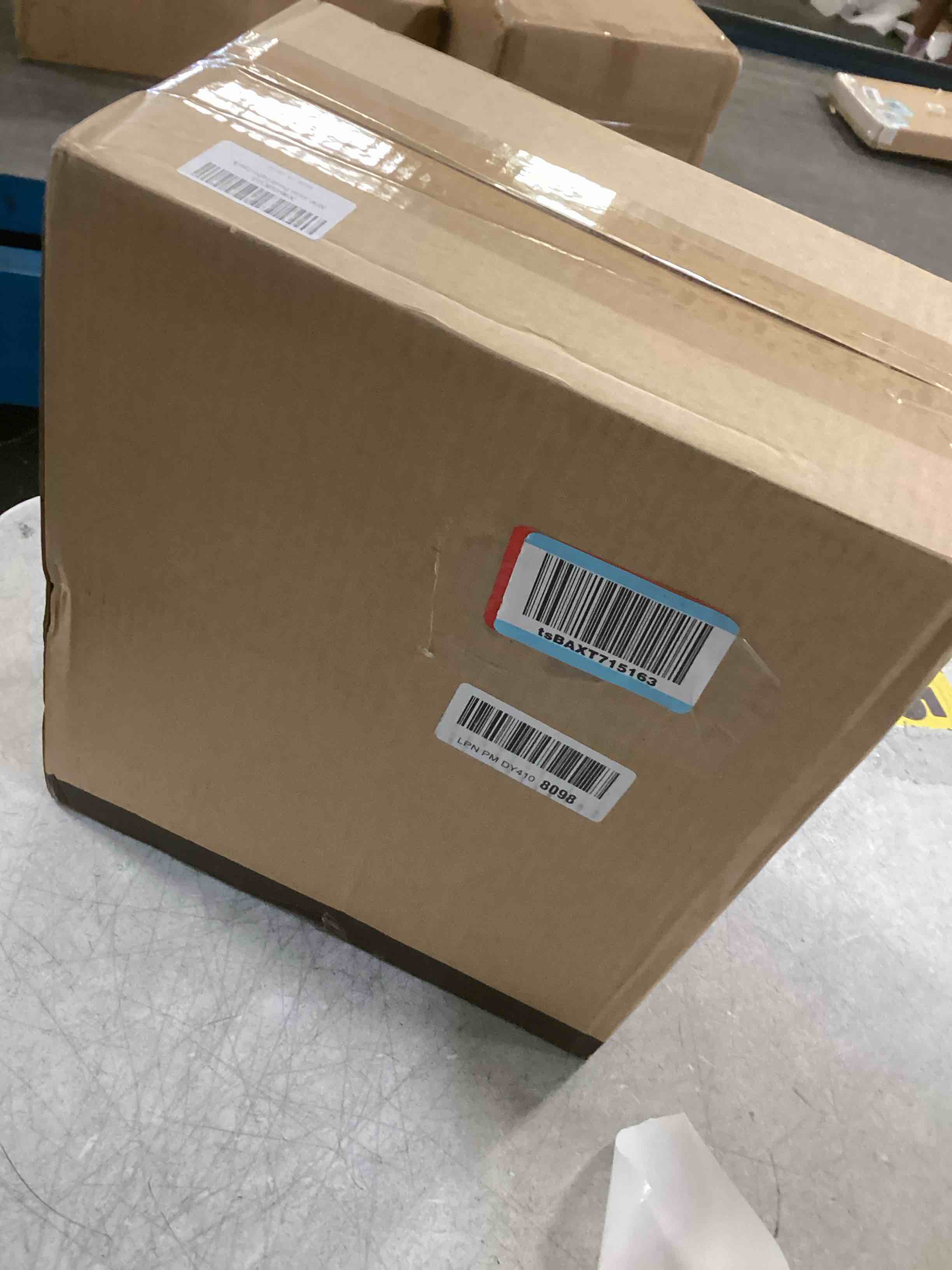 https://s3.amazonaws.com/lotting-images-prod/bidfta/GRA3529038_1748958649574.jpeg