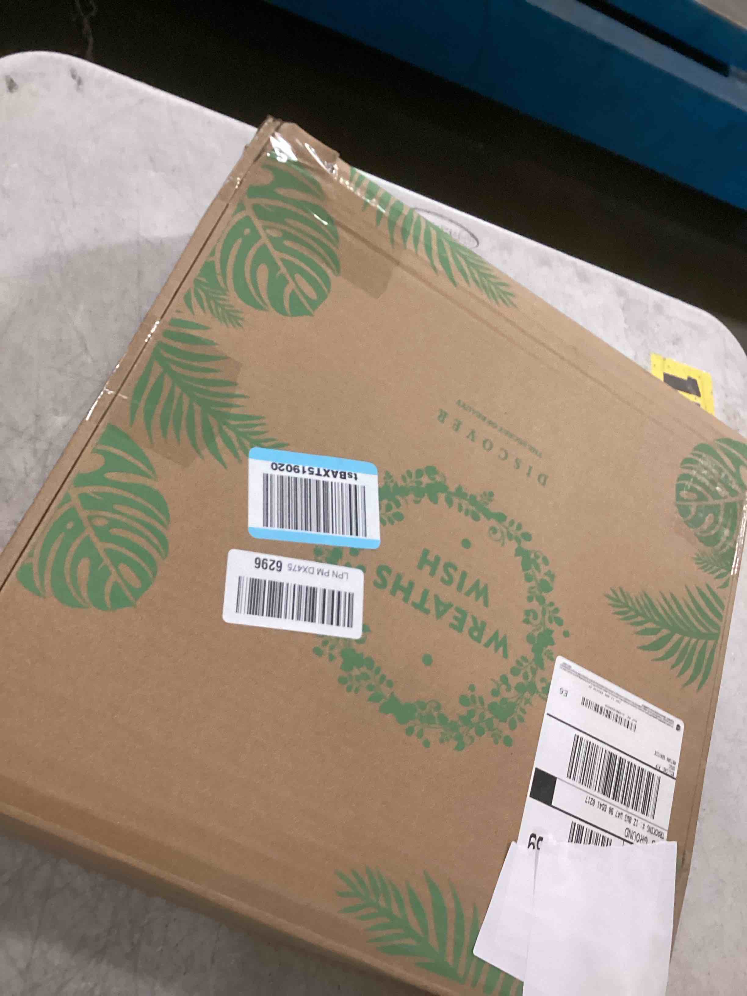 https://s3.amazonaws.com/lotting-images-prod/bidfta/GRA3529094_1748952743350.jpeg