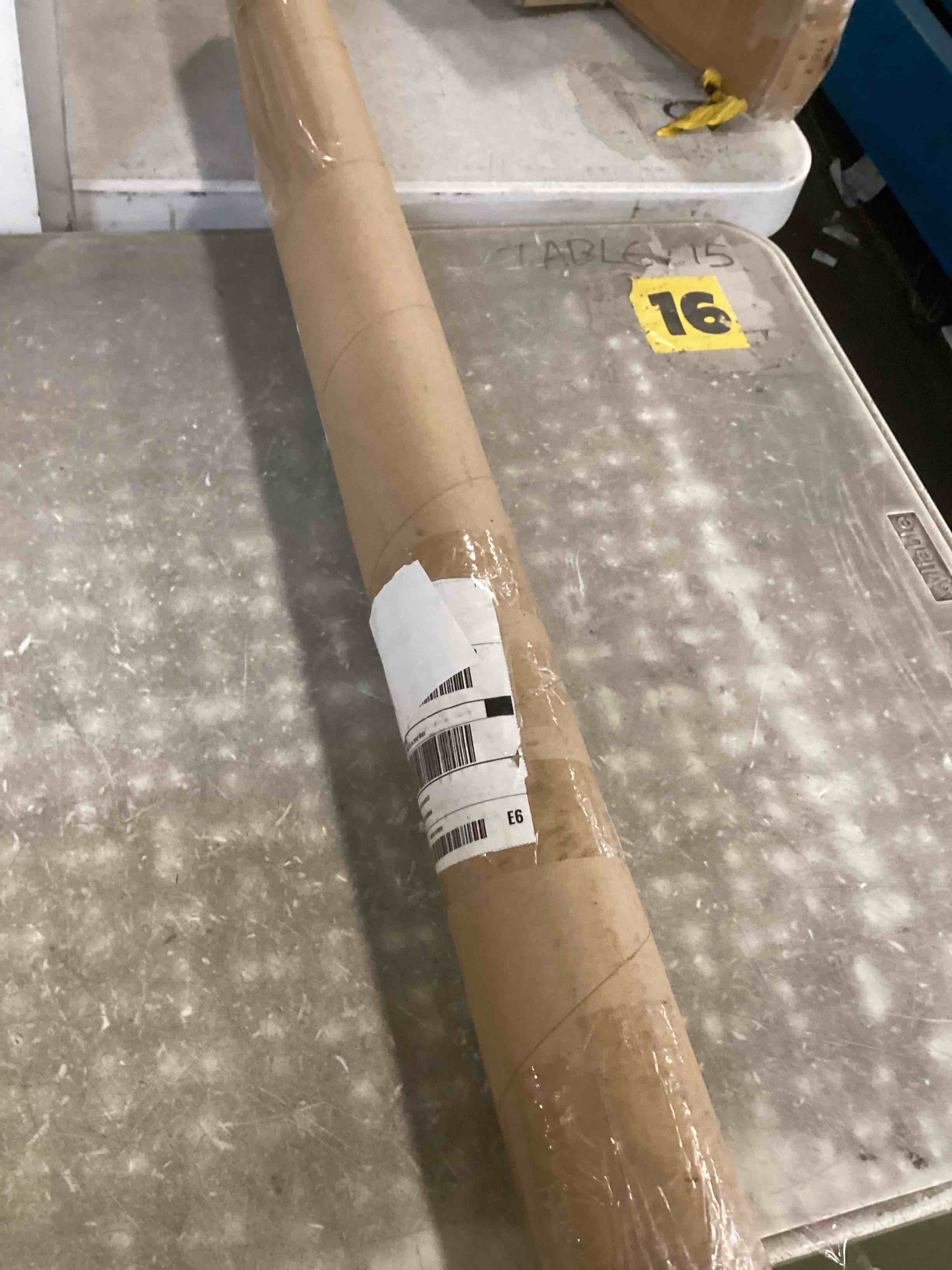 https://s3.amazonaws.com/lotting-images-prod/bidfta/GRA3529459_1749067040128.jpeg