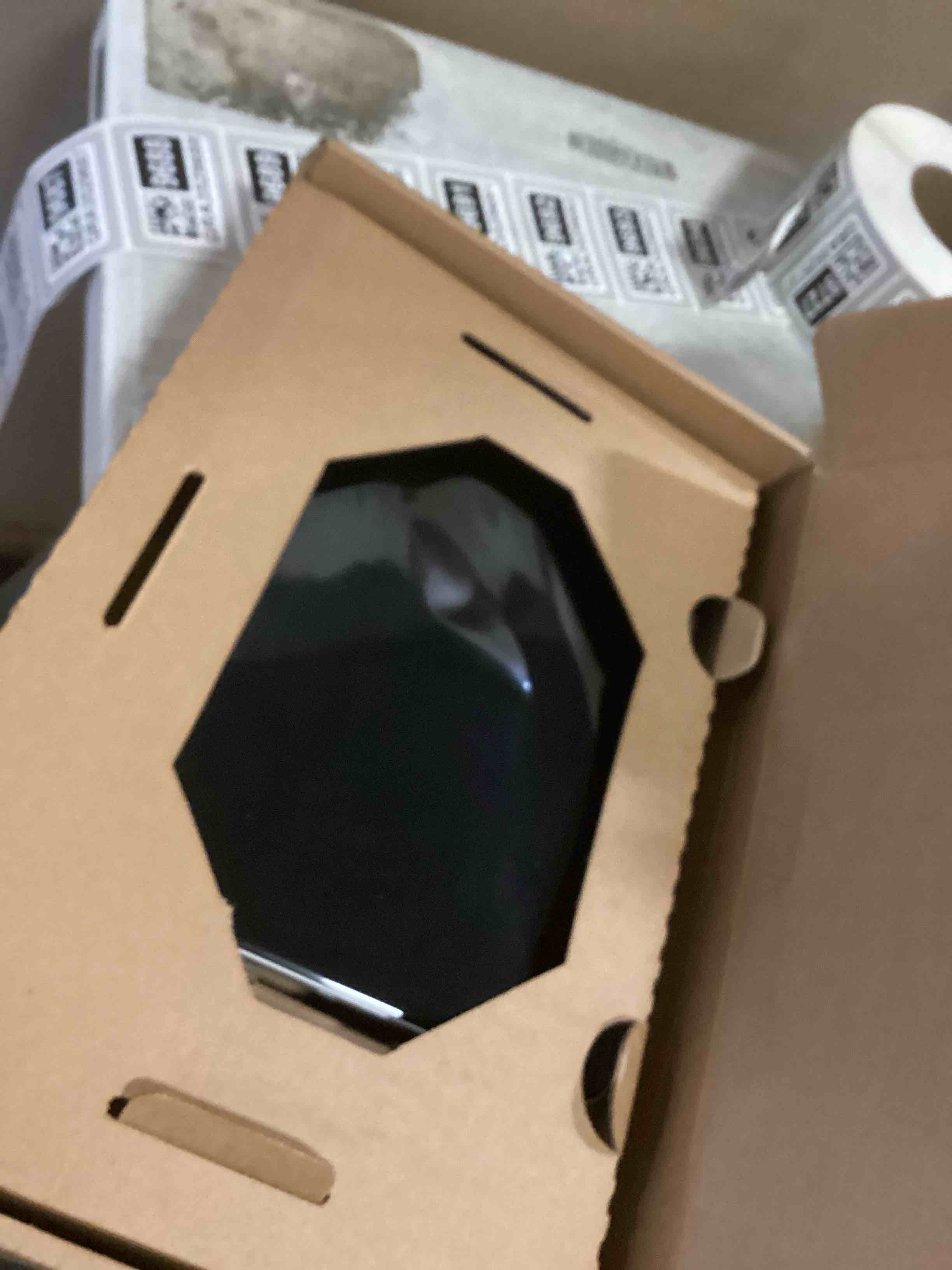 https://s3.amazonaws.com/lotting-images-prod/bidfta/GRA3529576_1749144452521.jpeg
