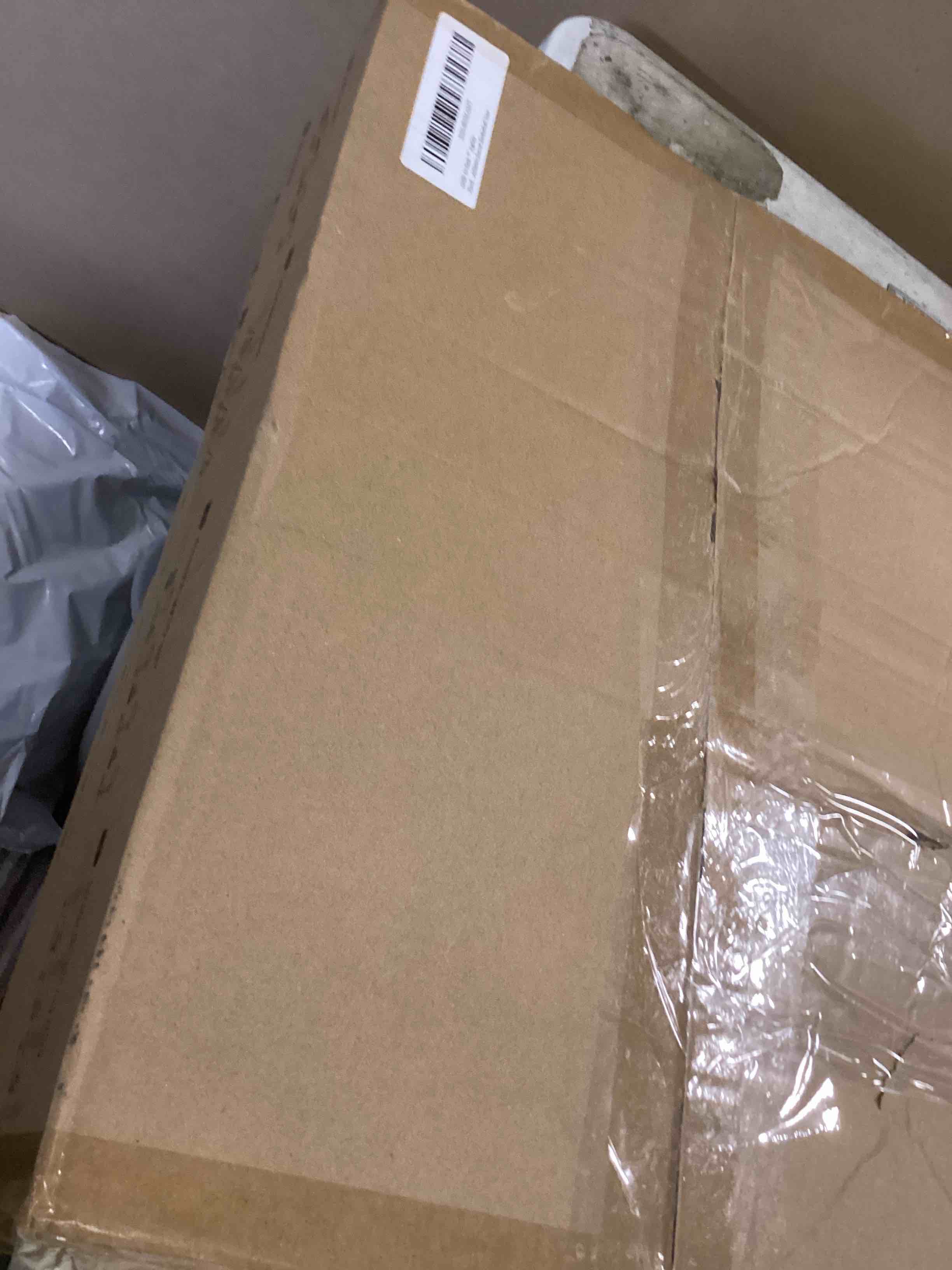 https://s3.amazonaws.com/lotting-images-prod/bidfta/GRA3529715_1749145676707.jpeg