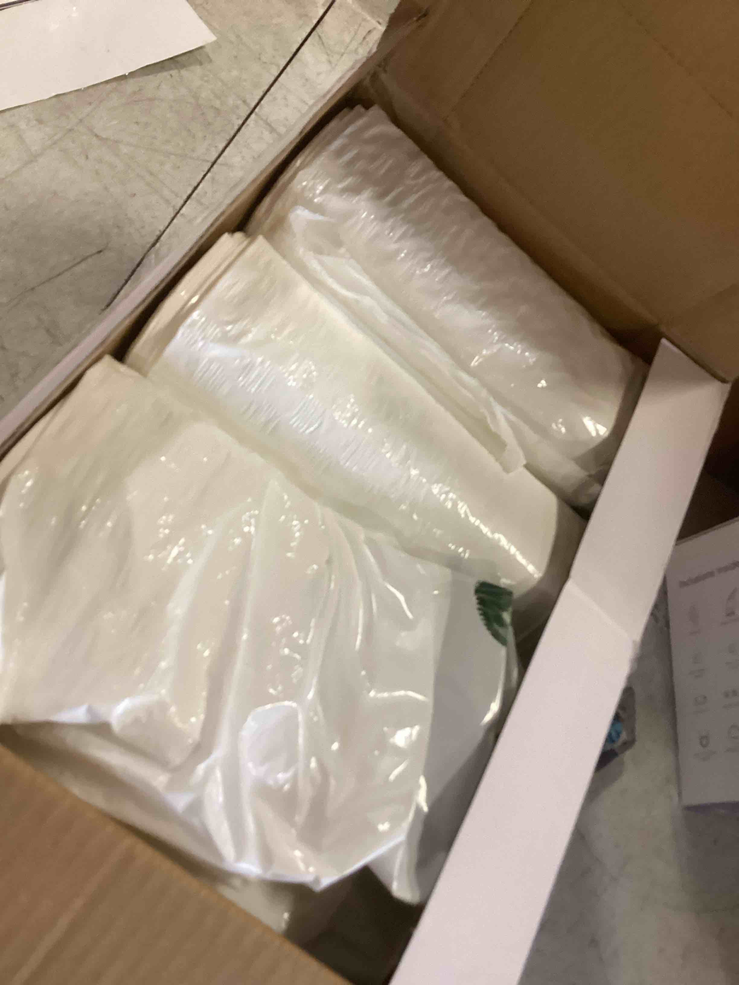 https://s3.amazonaws.com/lotting-images-prod/bidfta/GRA3529796_1749153213125.jpeg