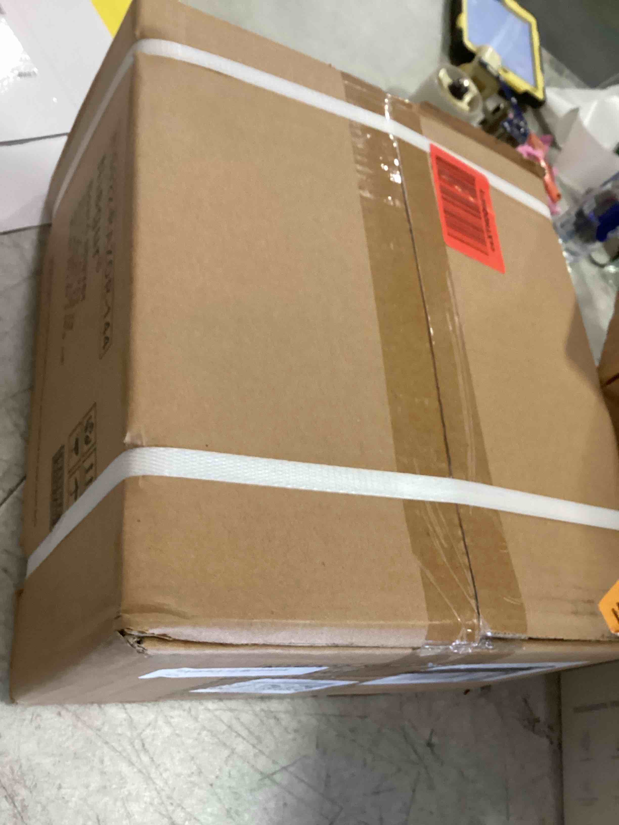https://s3.amazonaws.com/lotting-images-prod/bidfta/GRA3529798_1749153089165.jpeg