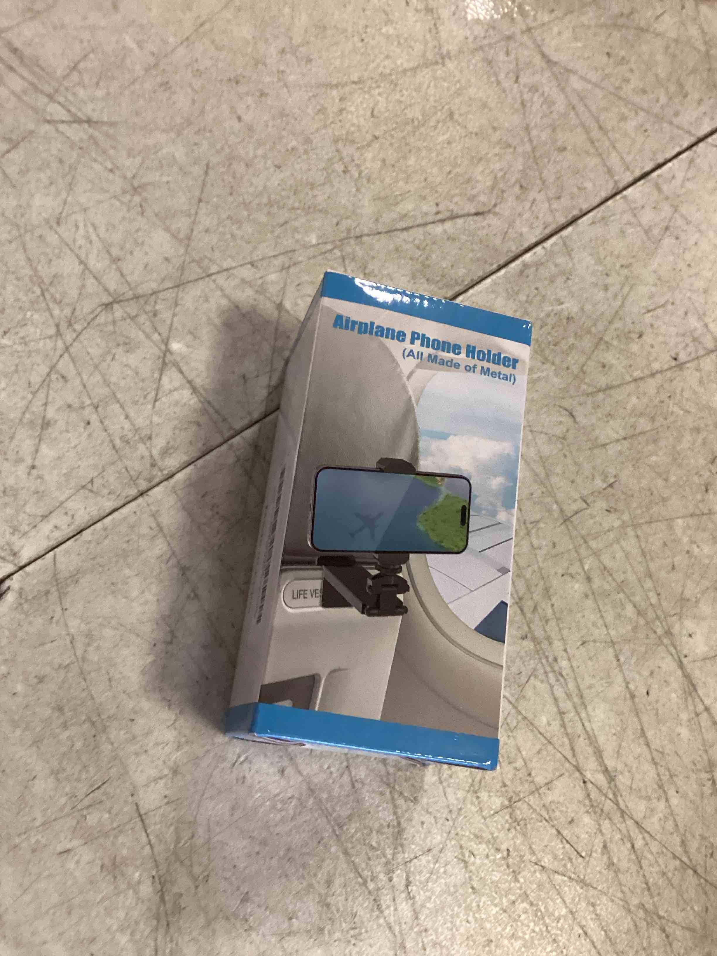 https://s3.amazonaws.com/lotting-images-prod/bidfta/GRA3529812_1749154218617.jpeg