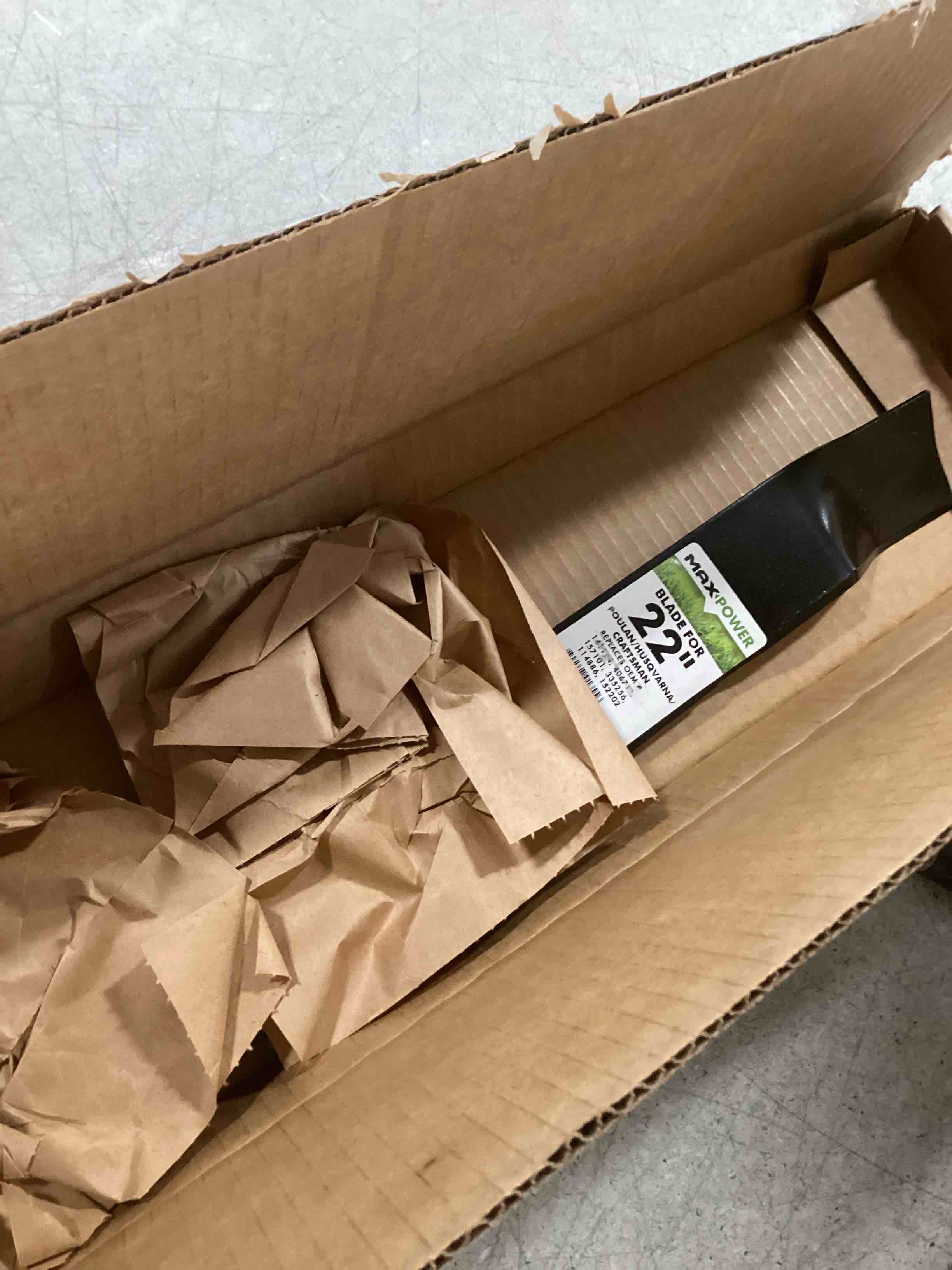 https://s3.amazonaws.com/lotting-images-prod/bidfta/GRA3529903_1749302987390.jpeg