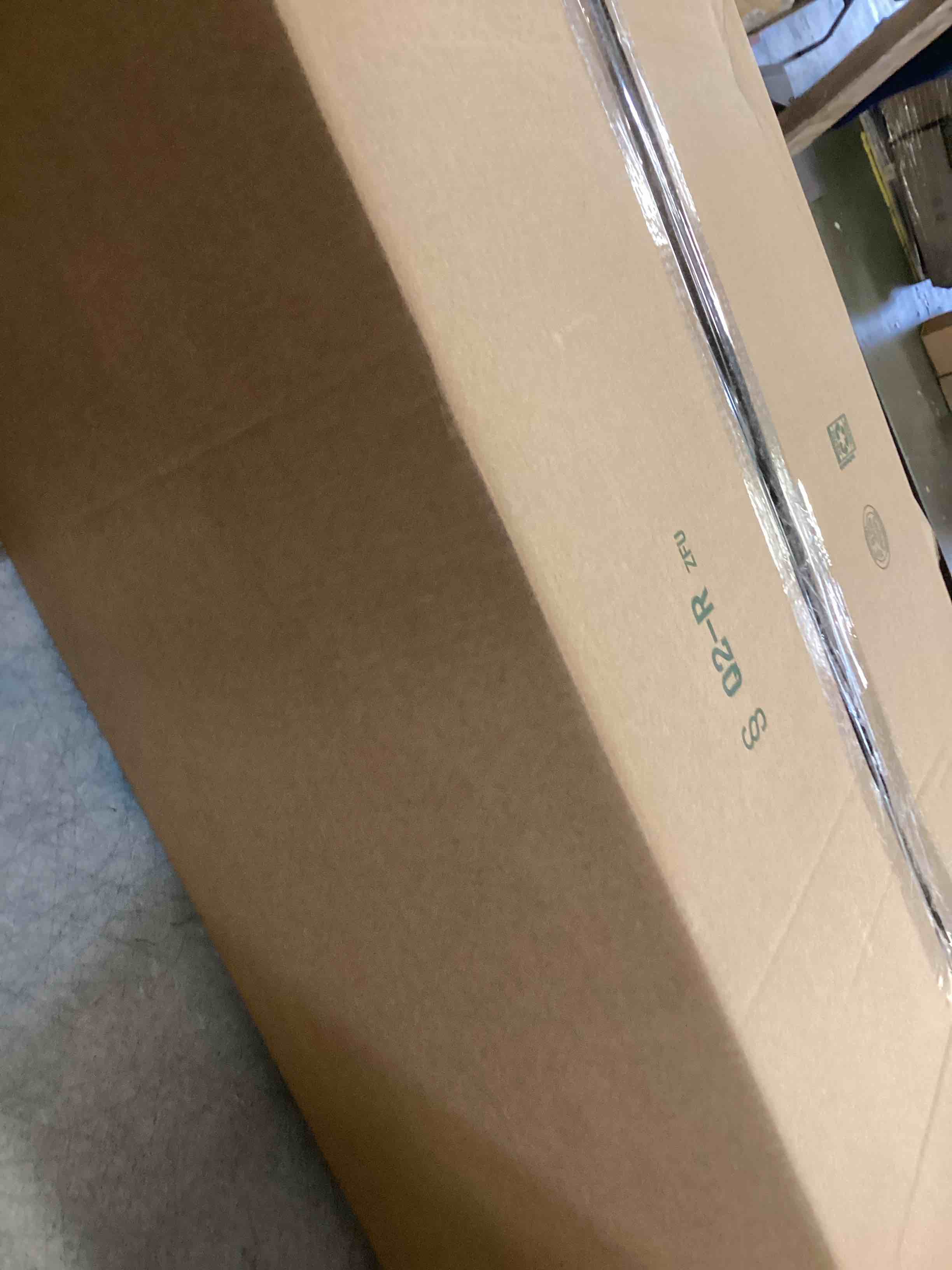 https://s3.amazonaws.com/lotting-images-prod/bidfta/GRA3529961_1749308332573.jpeg