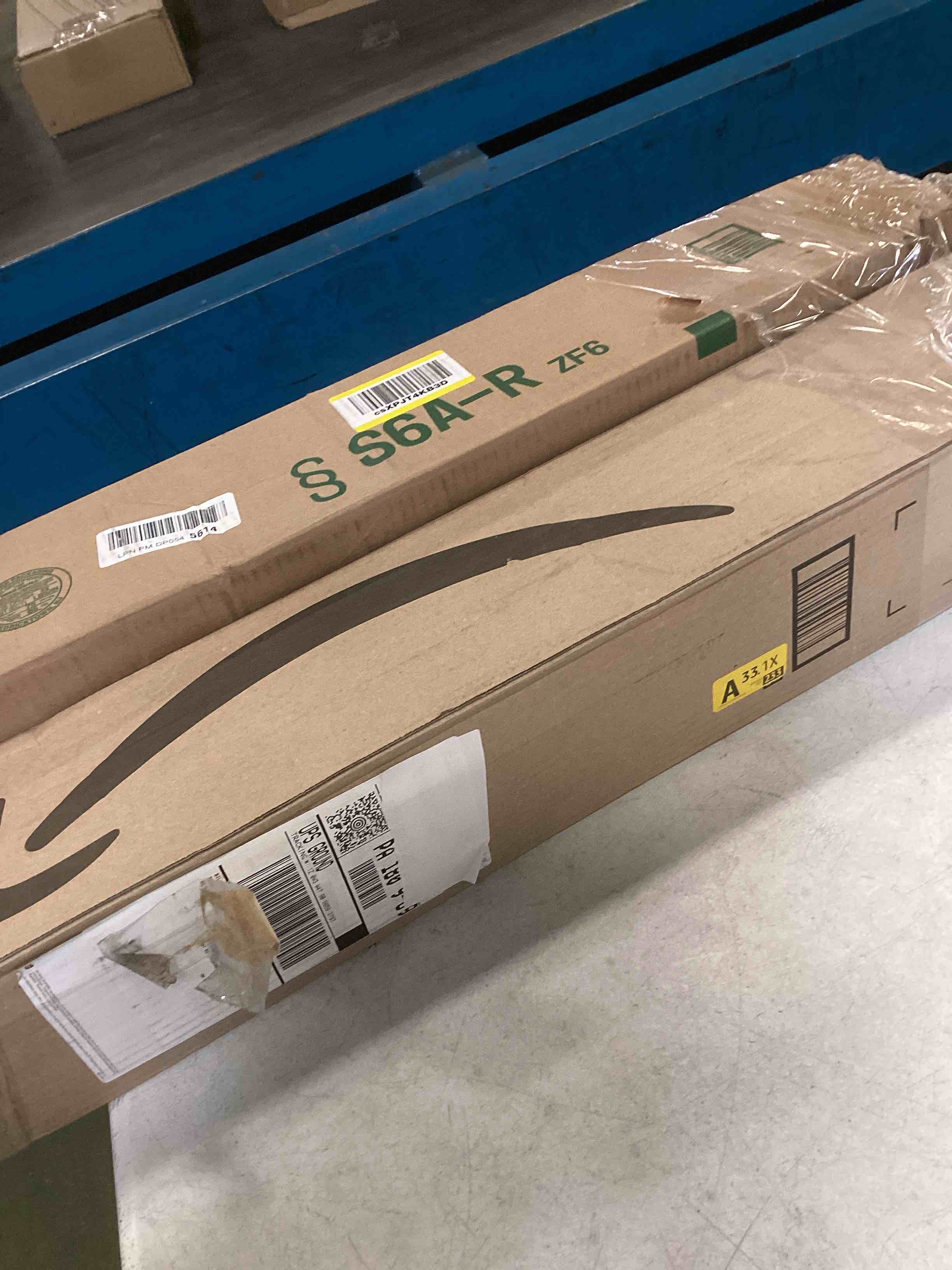 https://s3.amazonaws.com/lotting-images-prod/bidfta/GRA3530074_1749481979938.jpeg