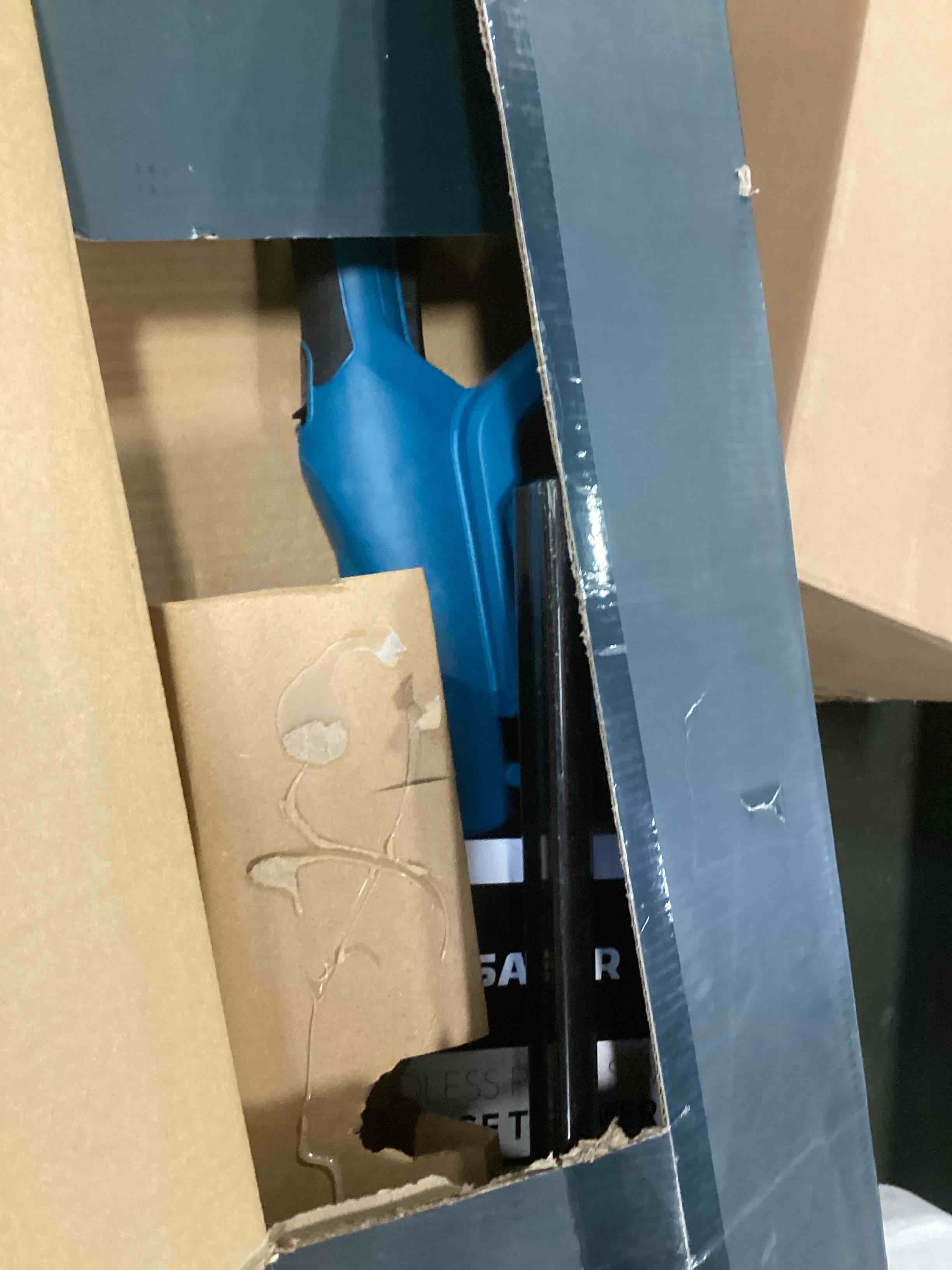 https://s3.amazonaws.com/lotting-images-prod/bidfta/GRA3530154_1749472254878.jpeg