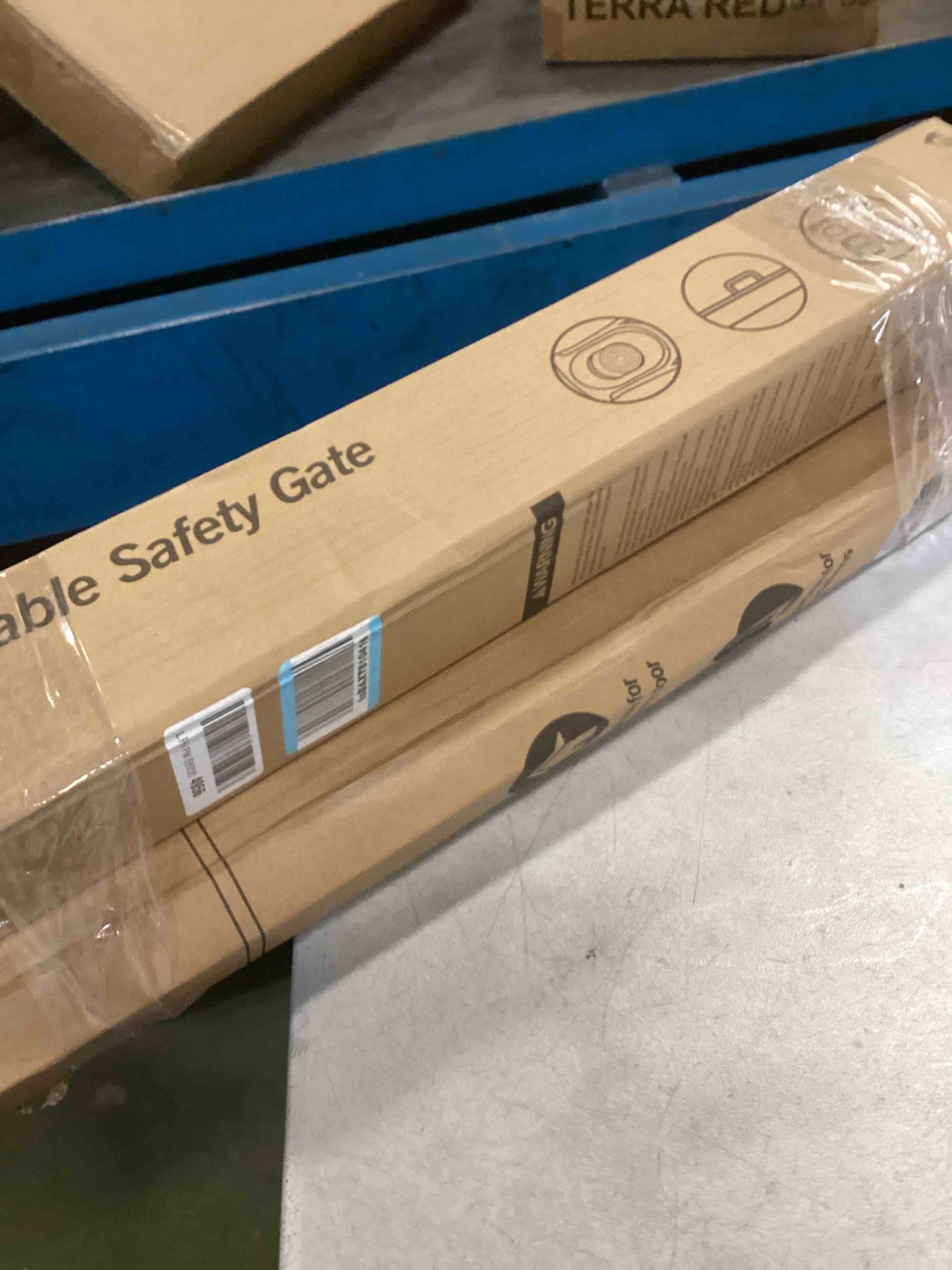 https://s3.amazonaws.com/lotting-images-prod/bidfta/GRA3530228_1749491086812.jpeg