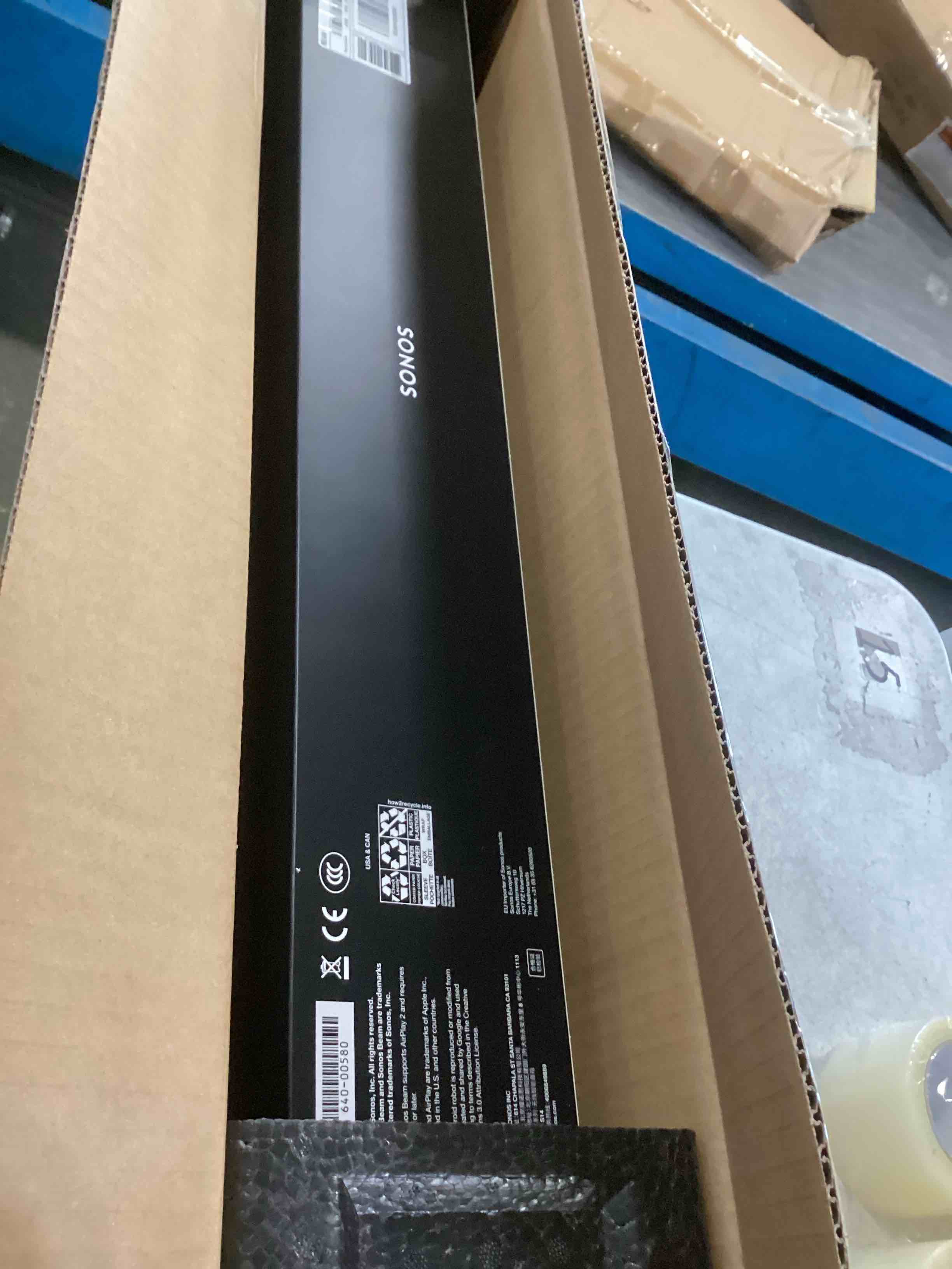 https://s3.amazonaws.com/lotting-images-prod/bidfta/GRA3530653_1749649963980.jpeg
