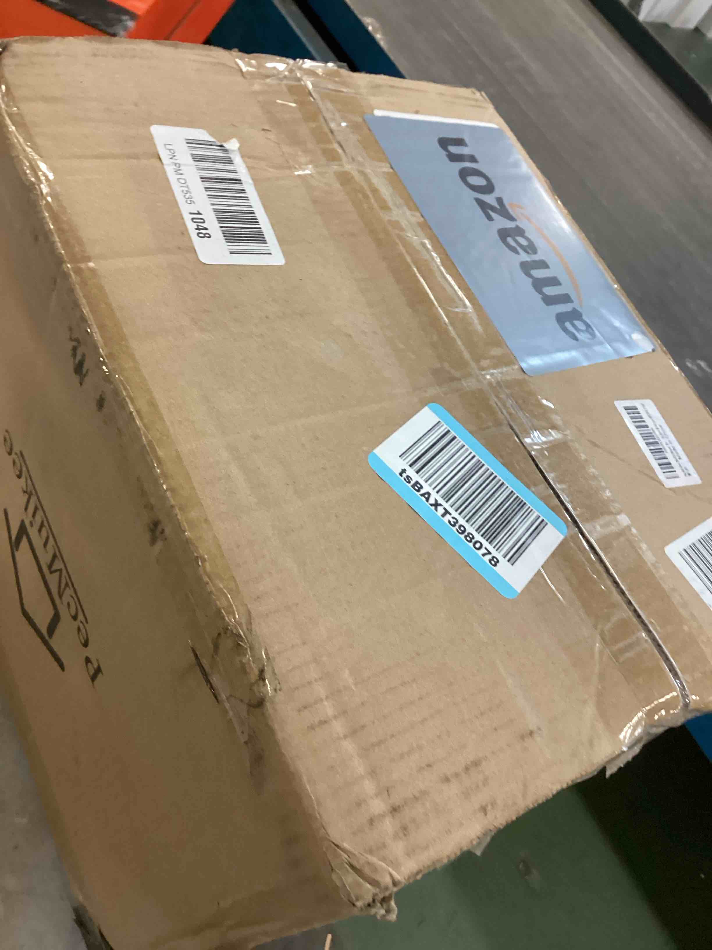 https://s3.amazonaws.com/lotting-images-prod/bidfta/GRA3531235_1749909933552.jpeg
