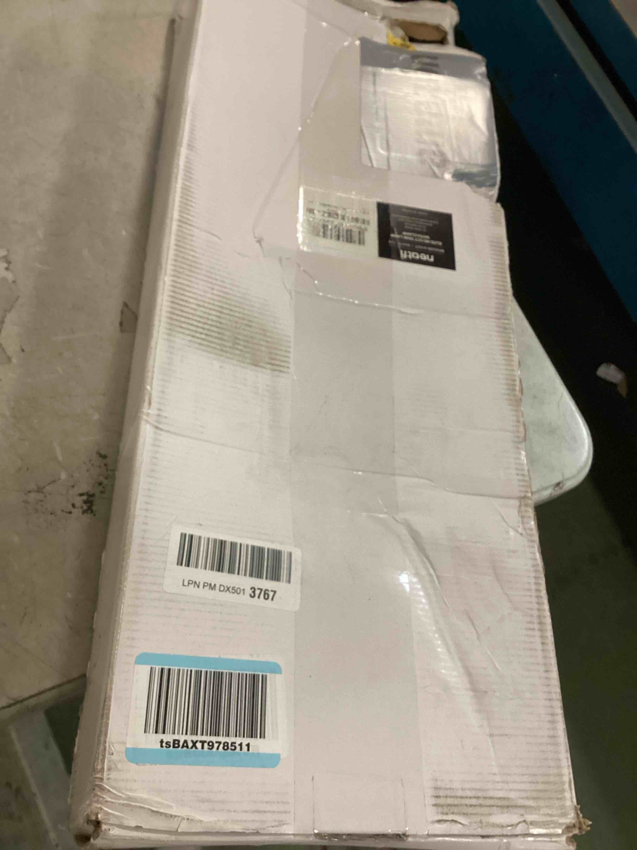https://s3.amazonaws.com/lotting-images-prod/bidfta/GRA3531261_1749904668166.jpeg