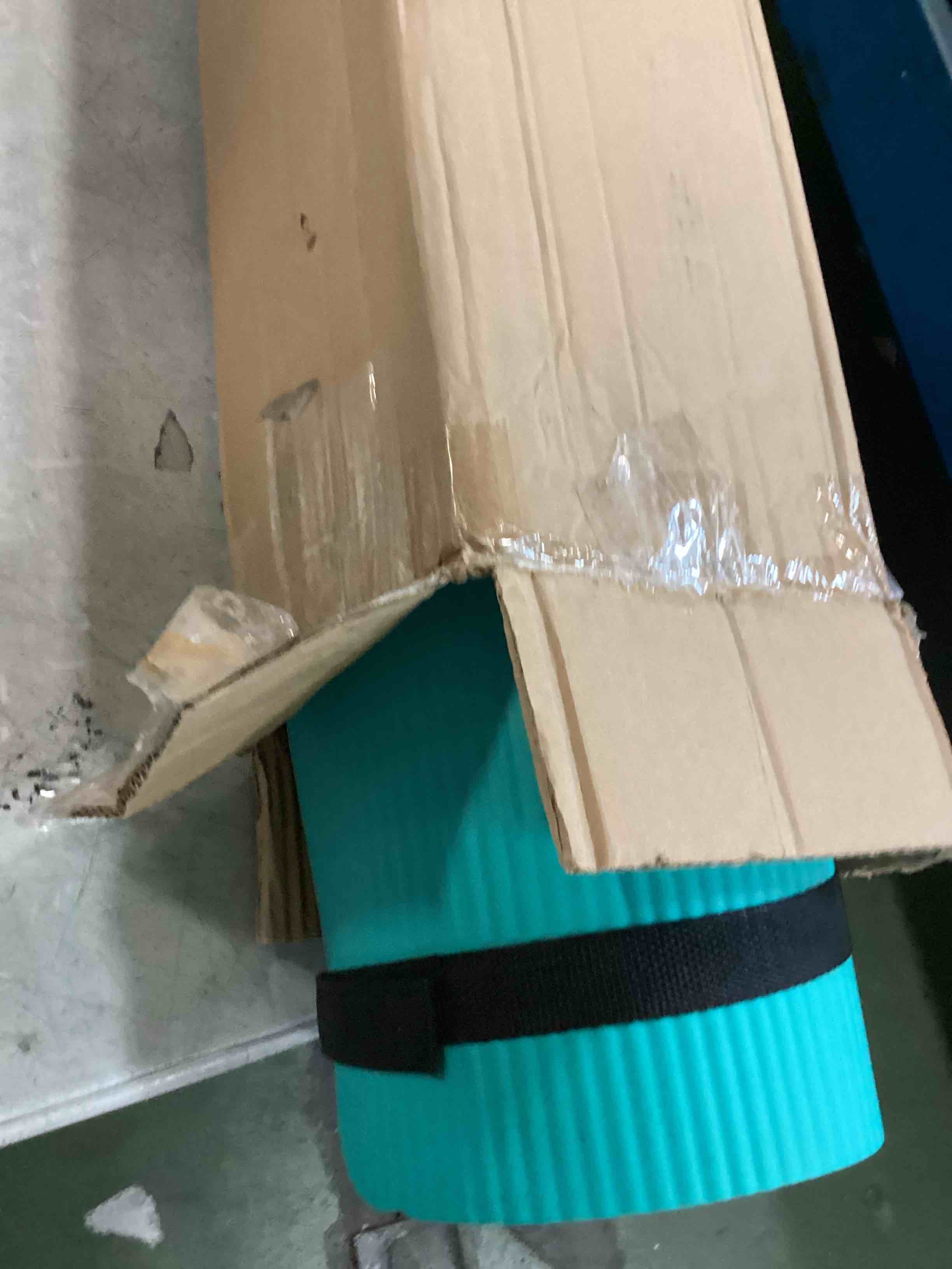 https://s3.amazonaws.com/lotting-images-prod/bidfta/GRA3531295_1749902139502.jpeg