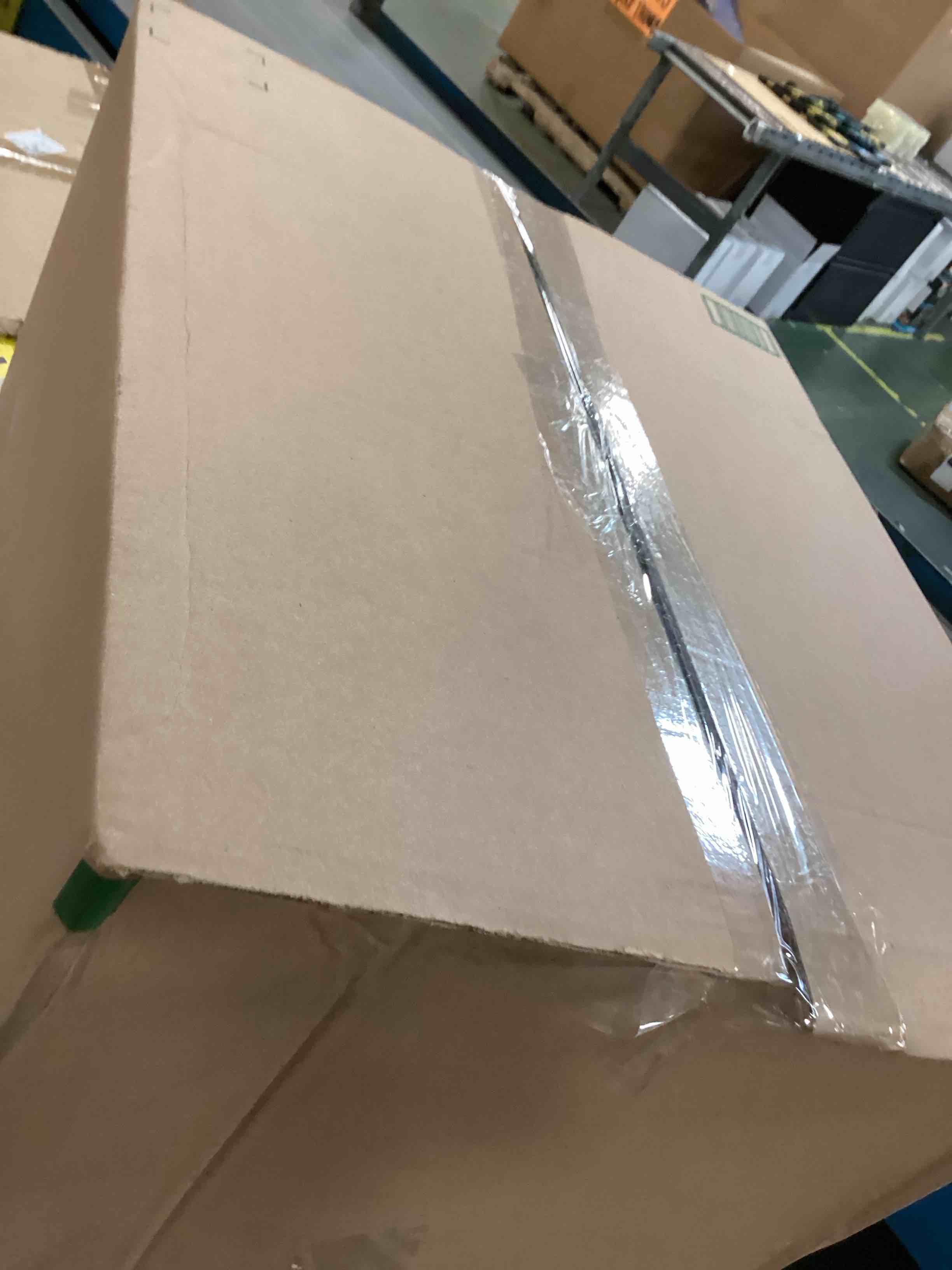 https://s3.amazonaws.com/lotting-images-prod/bidfta/GRA3531314_1749901112409.jpeg