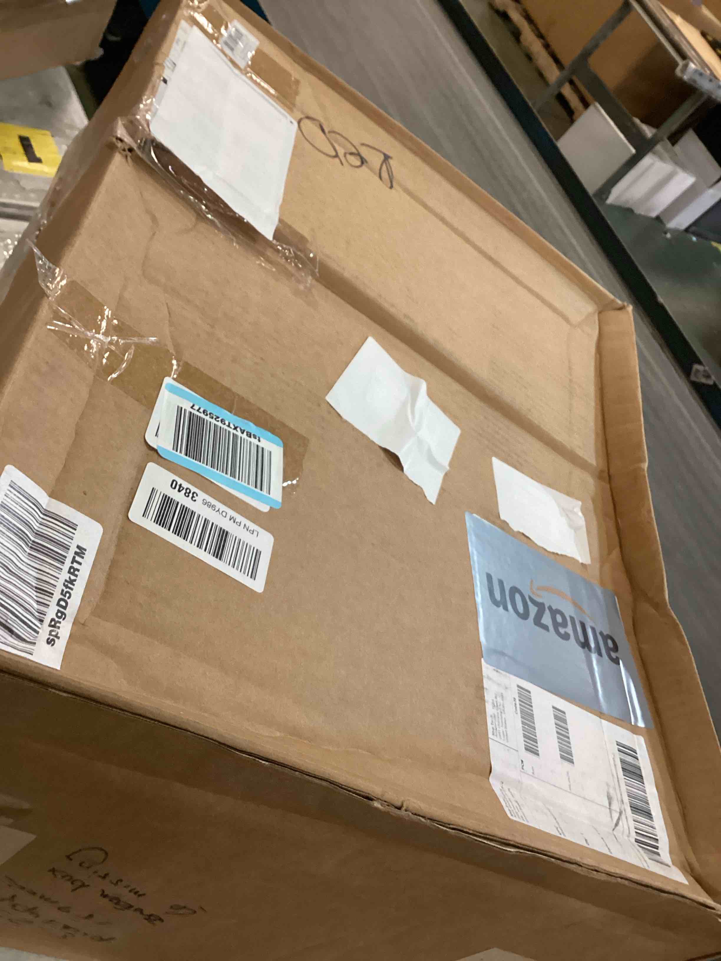 https://s3.amazonaws.com/lotting-images-prod/bidfta/GRA3531364_1749917975554.jpeg