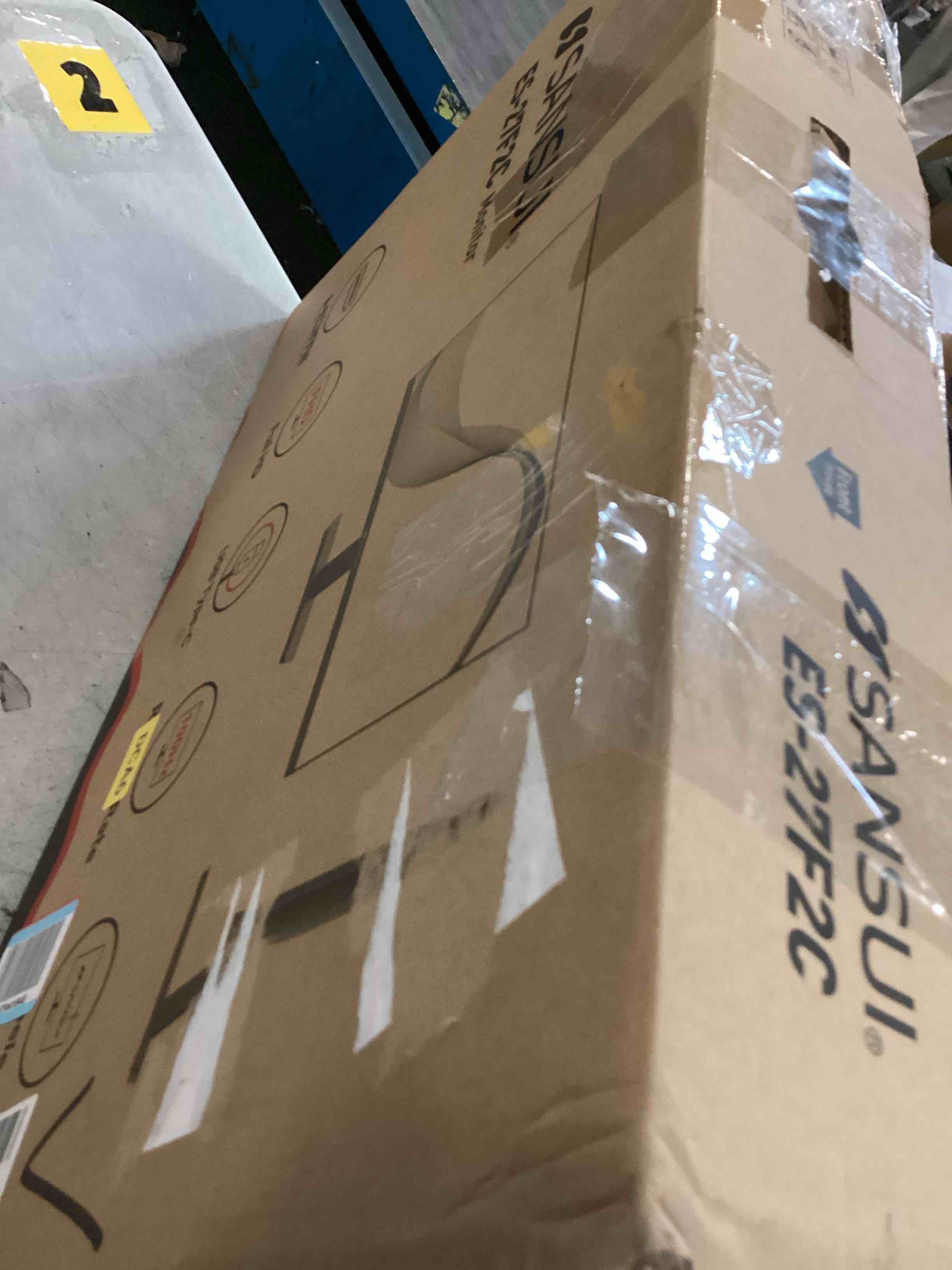 https://s3.amazonaws.com/lotting-images-prod/bidfta/GRA3531394_1749914751282.jpeg