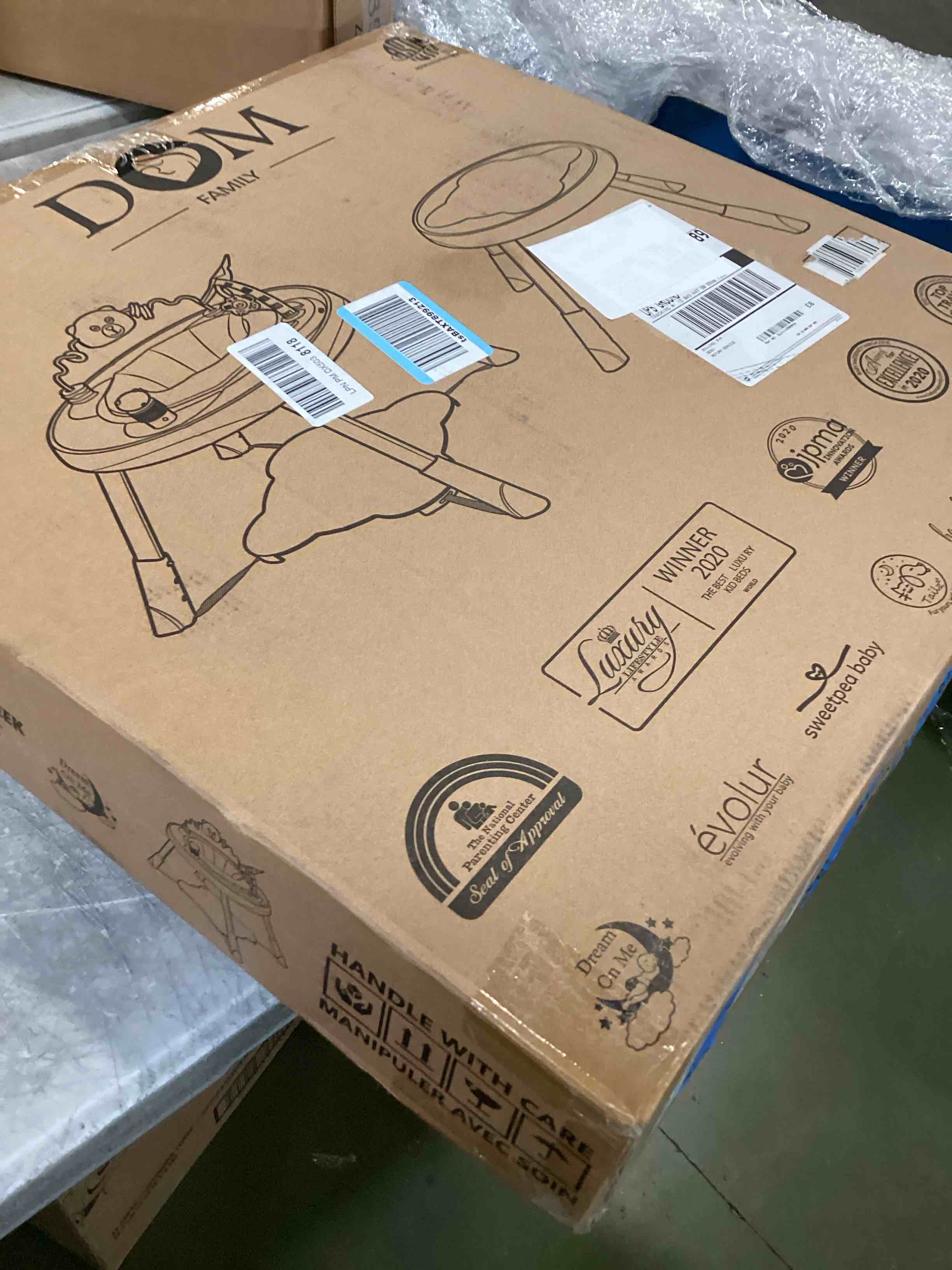 https://s3.amazonaws.com/lotting-images-prod/bidfta/GRA3532415_1749045237116.jpeg