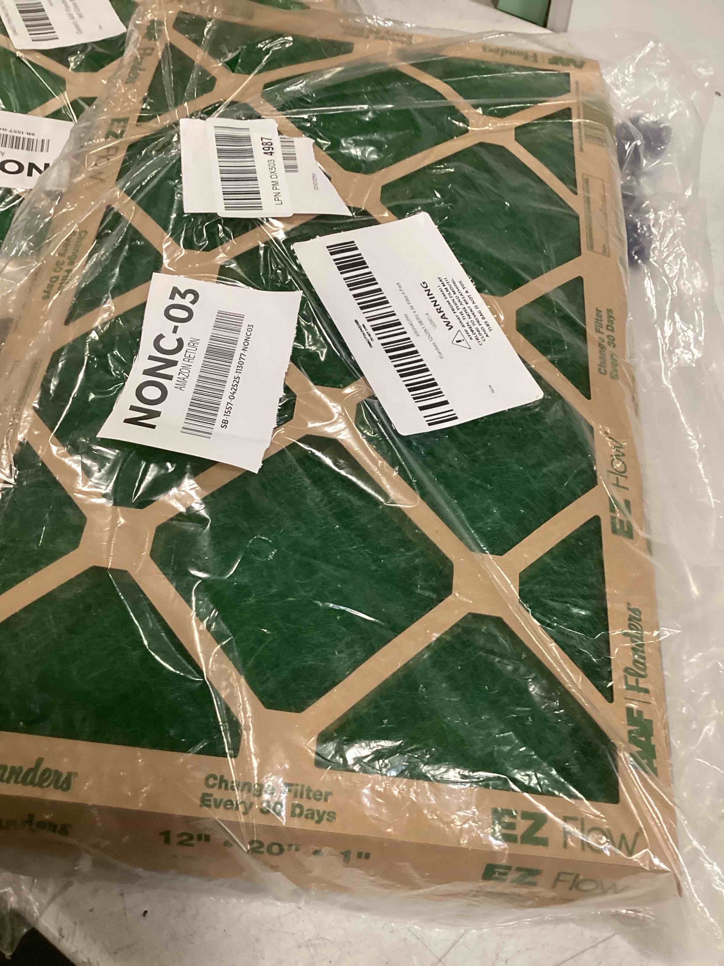 https://s3.amazonaws.com/lotting-images-prod/bidfta/GRA3532648_1749130536648.jpeg